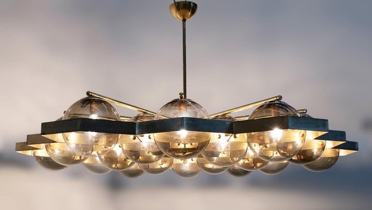 Honeycomb Chandelier by Fabio Ltd In New Condition For Sale In Venice, Italy