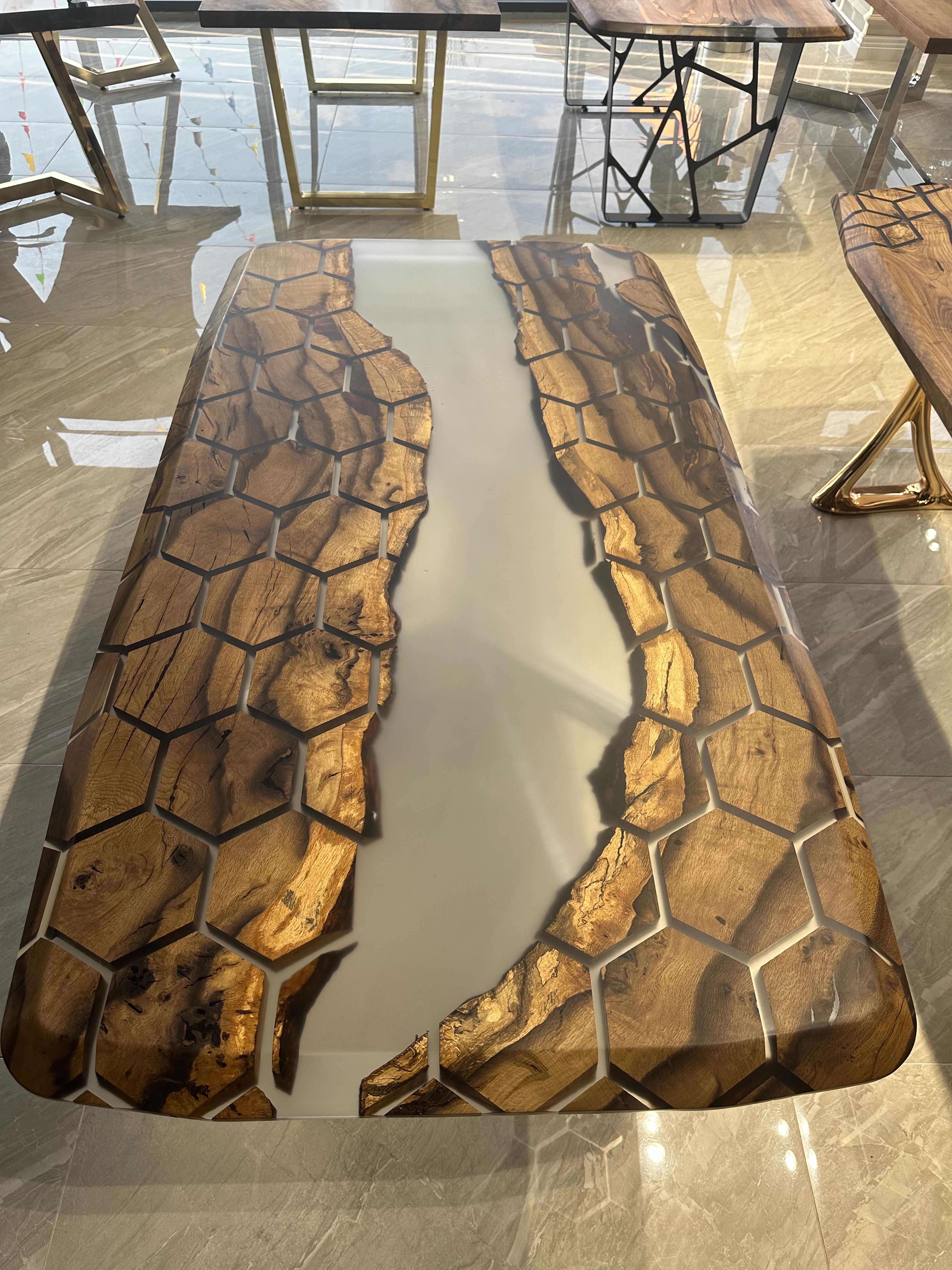 Honeycomb Design Modern Epoxy Resin River Gray Dining Table In New Condition For Sale In İnegöl, TR