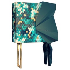 Honeycomb Emerald Cabinet, Royal Stranger