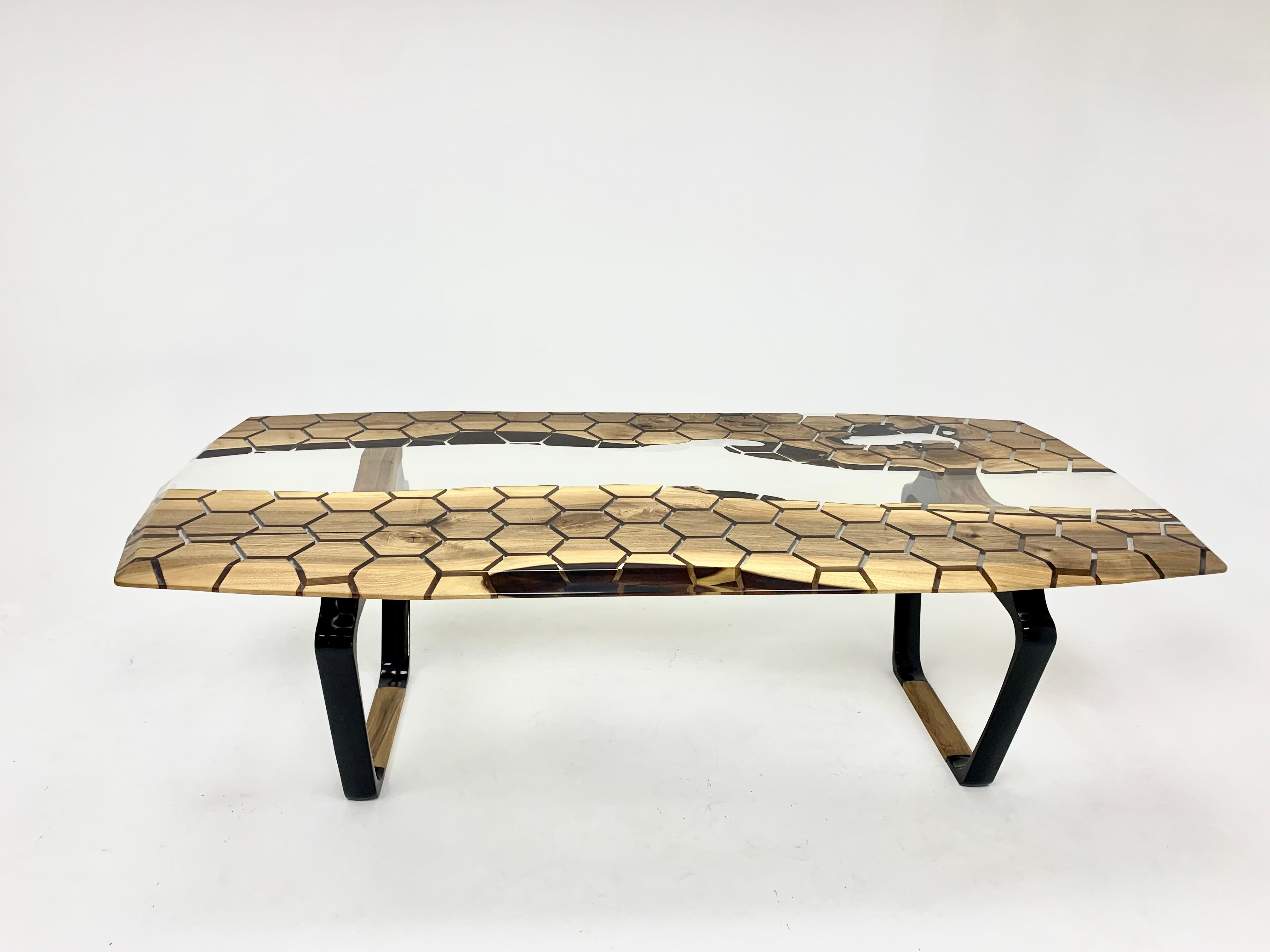 honeycomb resin table