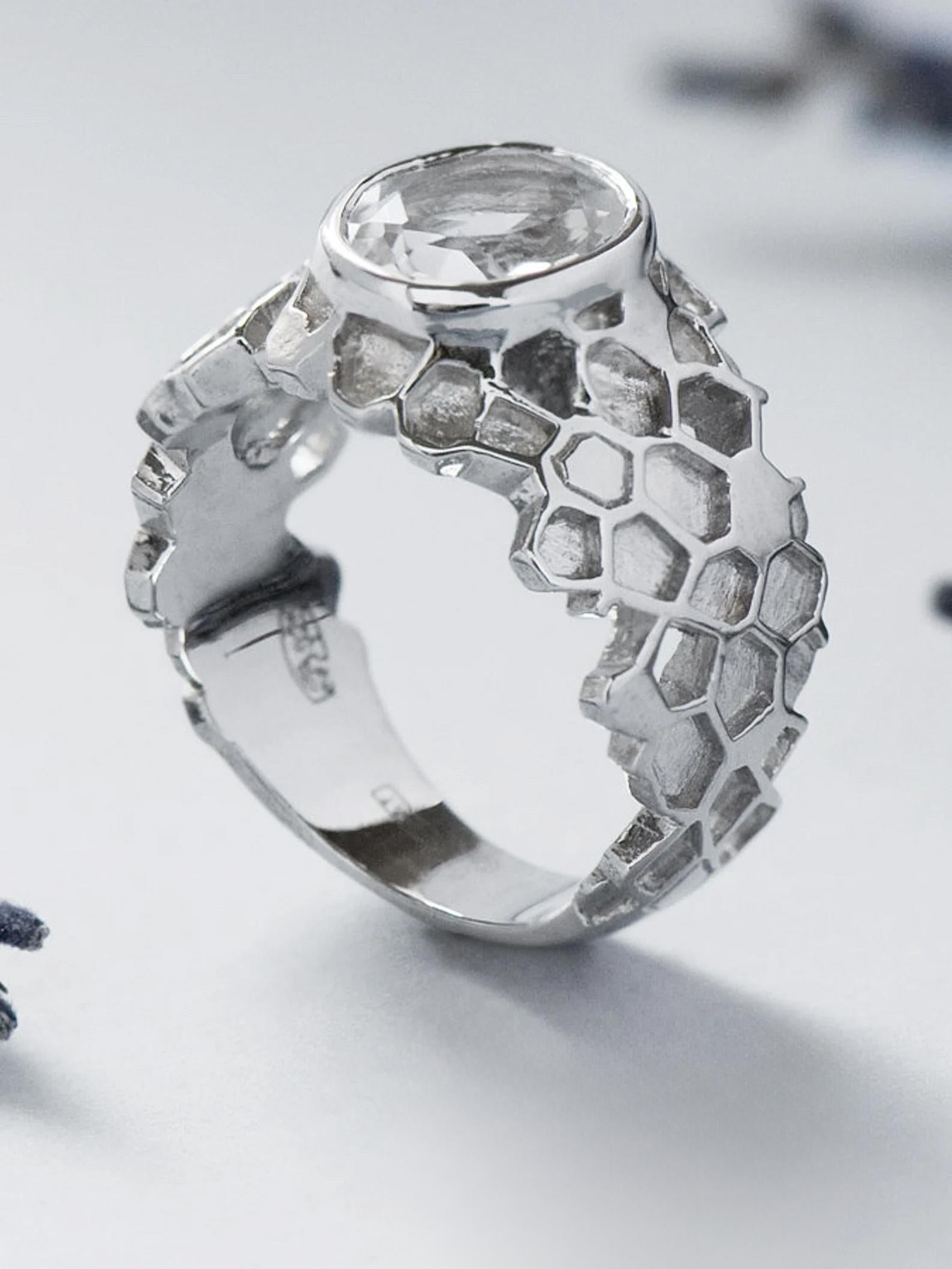 Wabenförmiger Bergkristall-Ring Silber Oval Klarer Quarz Natürlicher Brasilien für Damen oder Herren im Angebot