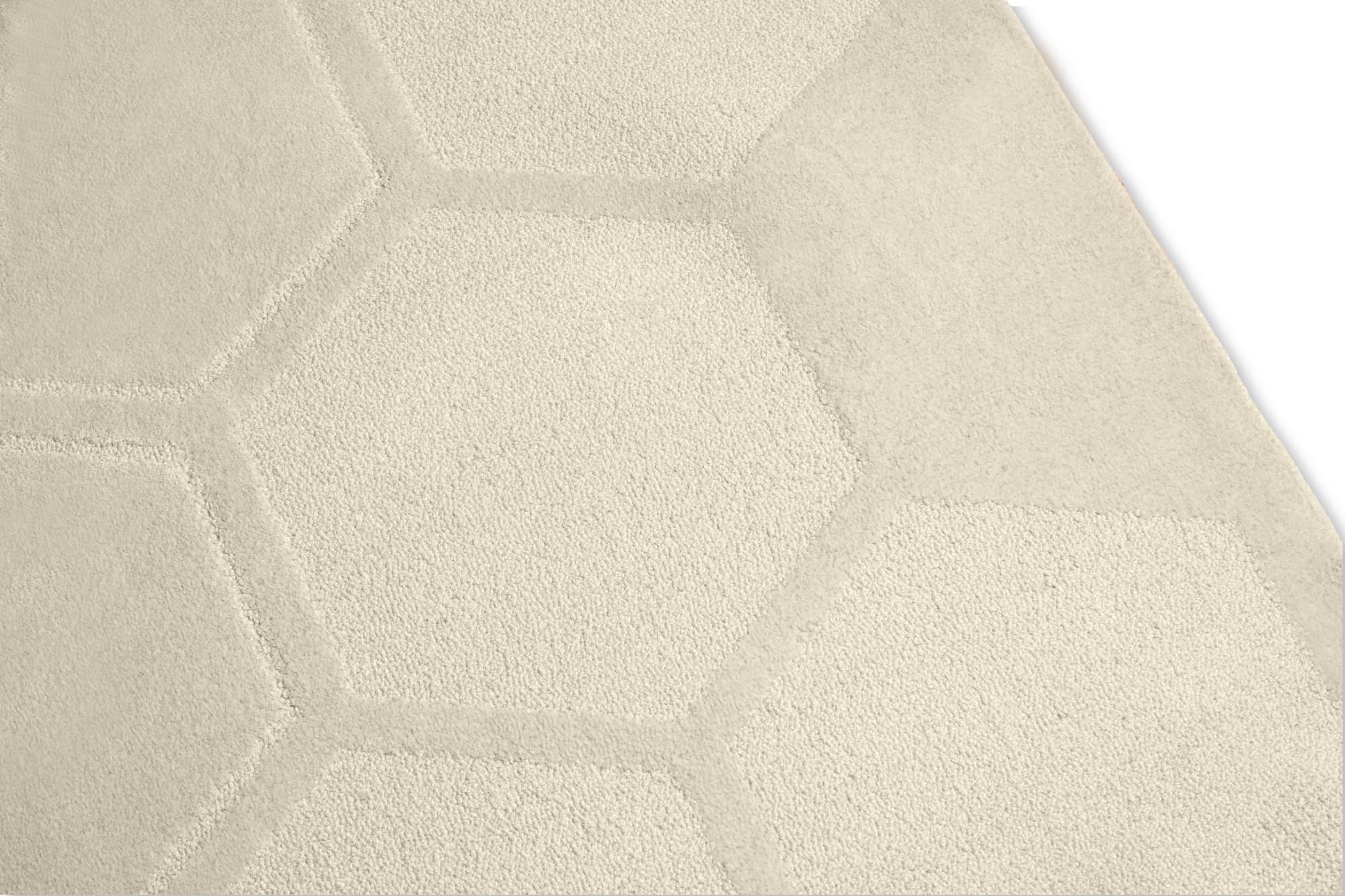 Honeycomb Rug In New Condition For Sale In Vila Nova De Gaia, PT