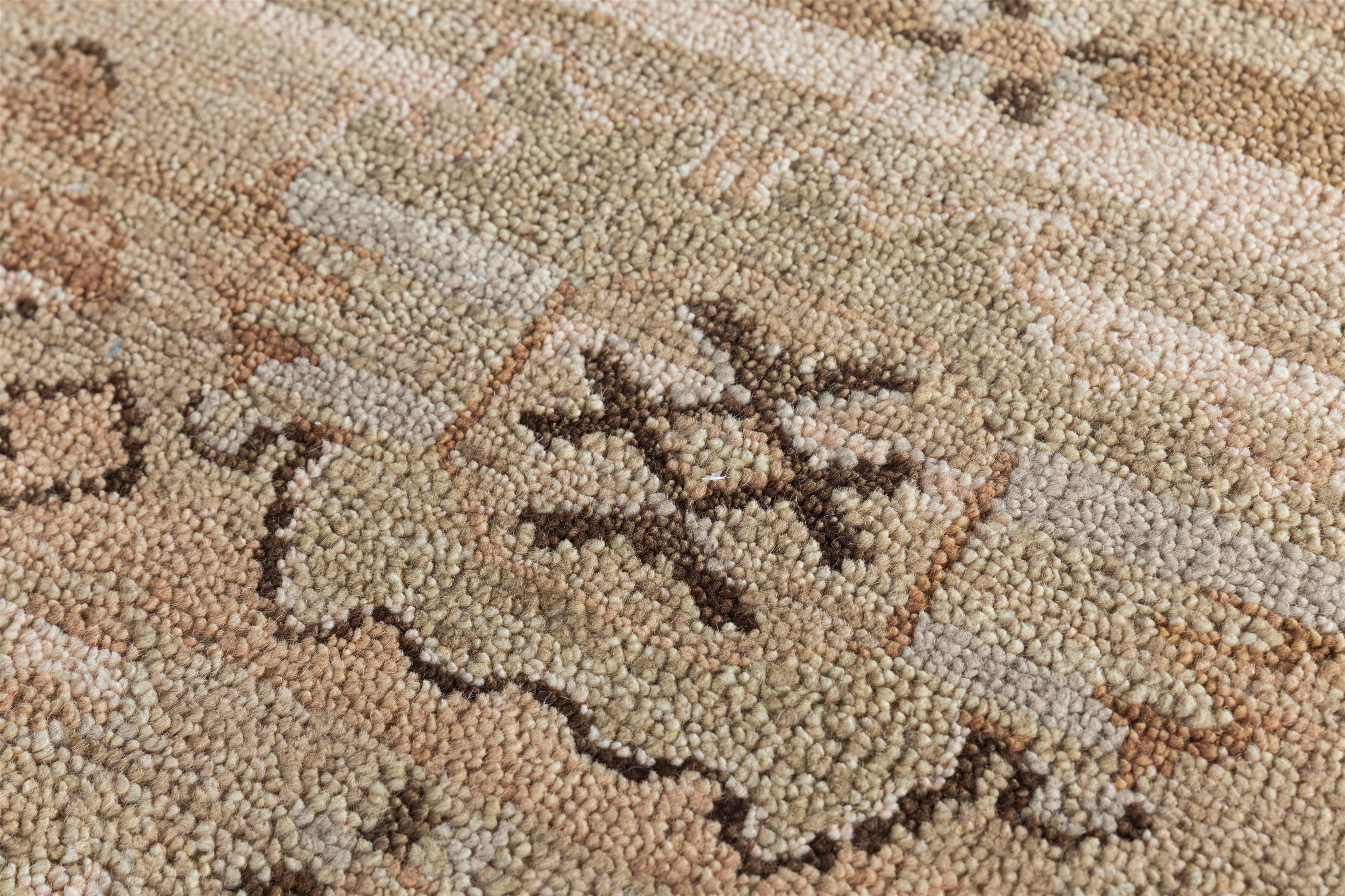 Dieser Teppich aus der Collection'S Savana verleiht Ihrem Wohnbereich einen ganz besonderen Charme. Auf den ersten Blick fällt die subtile Farbgebung auf - eine harmonische Mischung aus Apricot- und mittleren Goldtönen, die Wärme und Eleganz