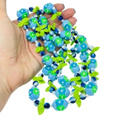 HONG KONG signed vintage lucite green blue flowers beaded designer necklace