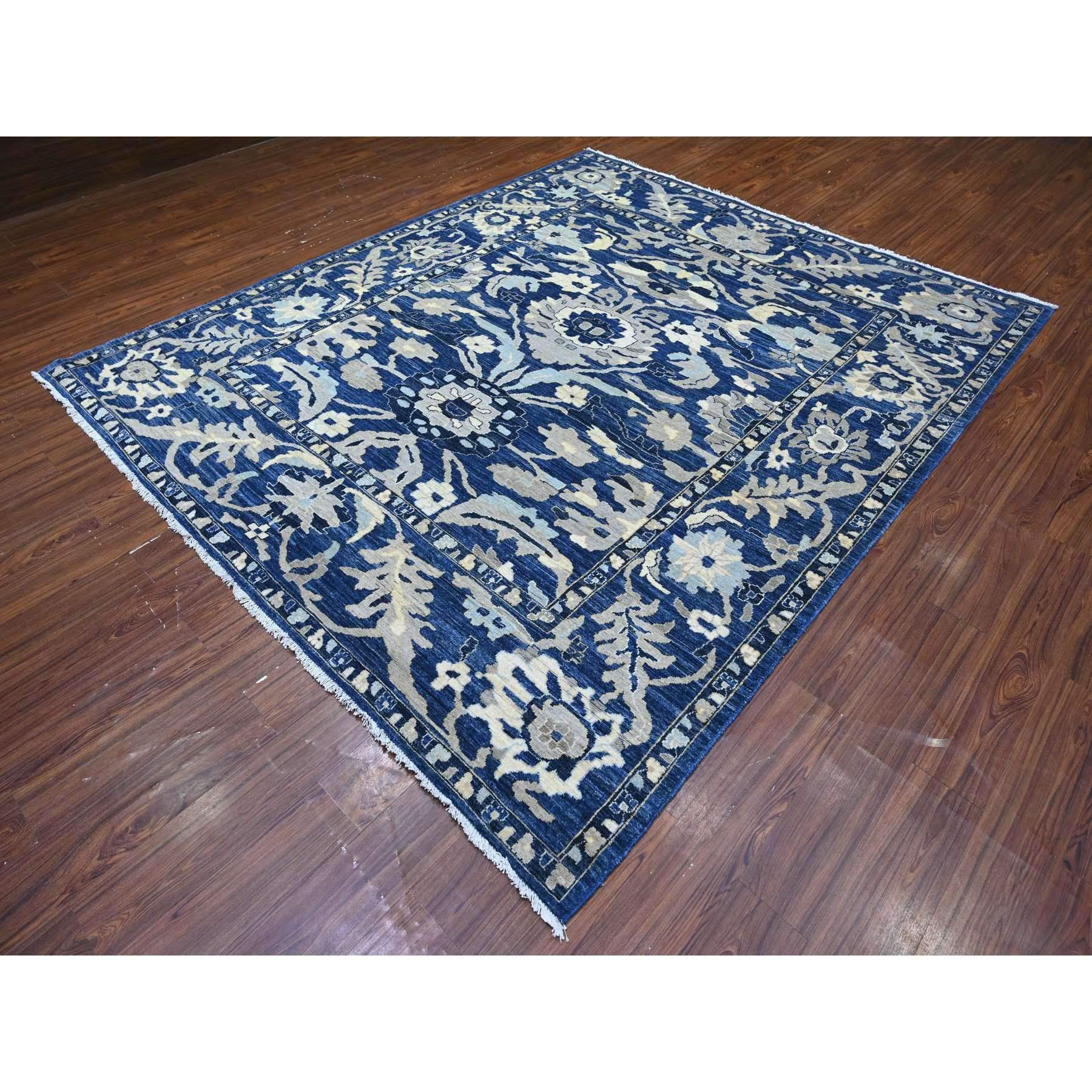 Oushak Honorable tapis oriental Peshawar Mahal Design en laine bleue nouée à la main 8'3