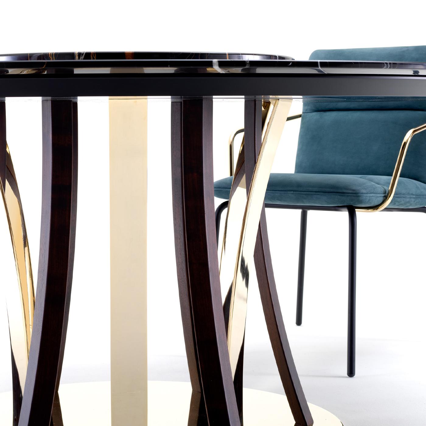 Honore Dark Dining Table by Castello Lagravinese Studio In New Condition In Milan, IT