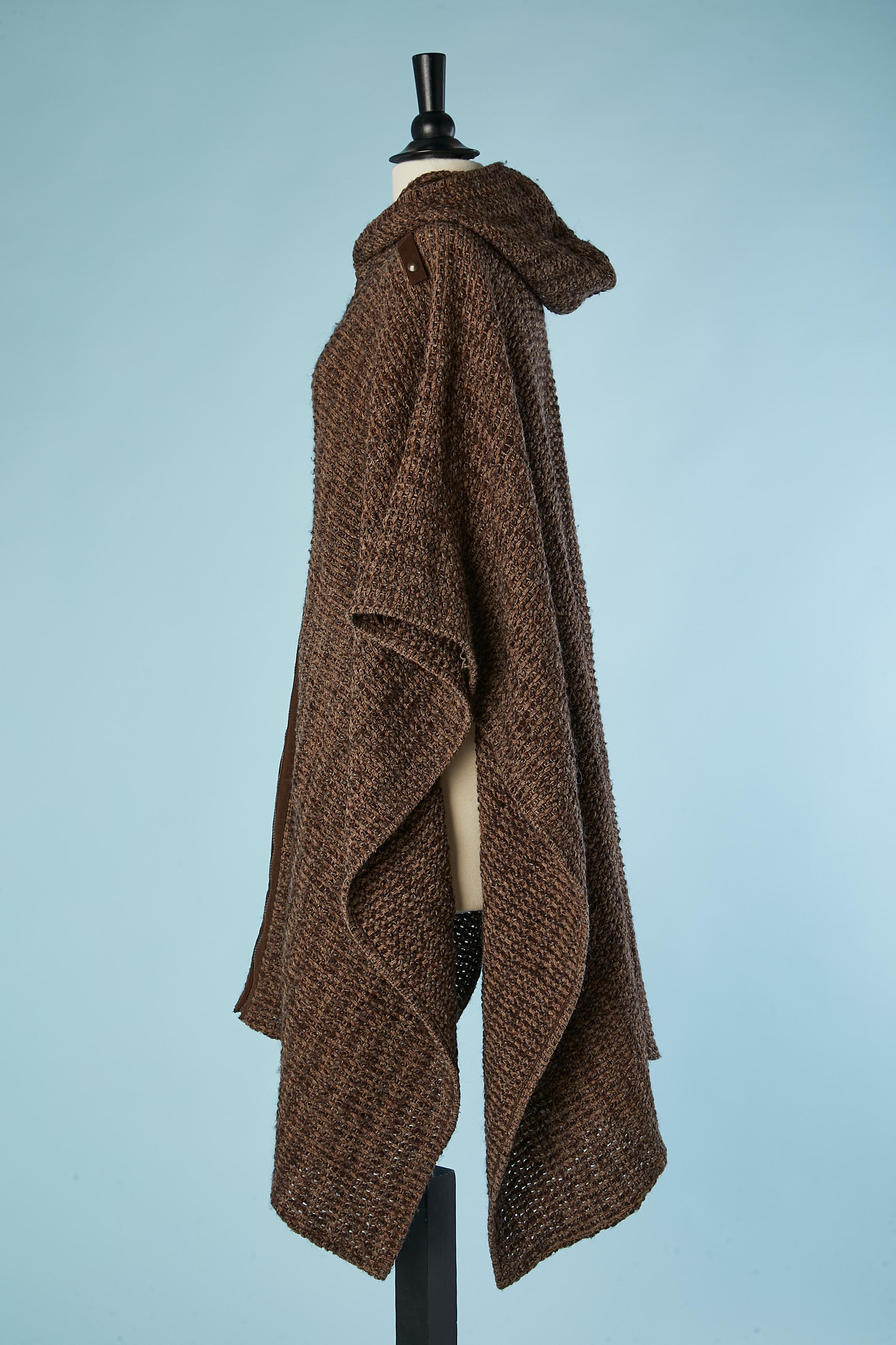 Hooded brown chiné cape in woven wool with middle front zip Daniel Hechter  In Excellent Condition For Sale In Saint-Ouen-Sur-Seine, FR