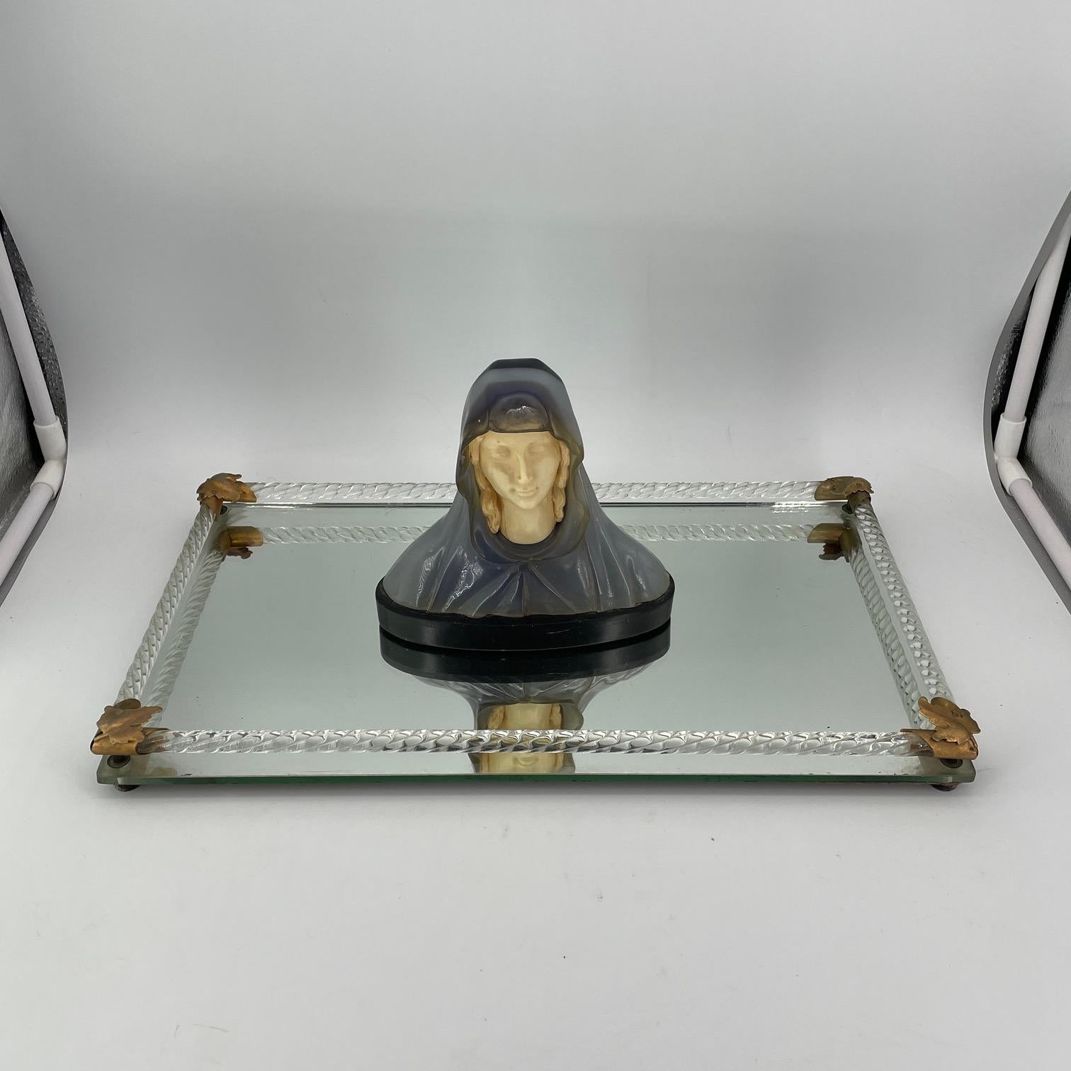 Hooded Madonna + Jesus Bust Sculpture Bookends Gino Ruggeri Bianchi Mid-Century For Sale 2