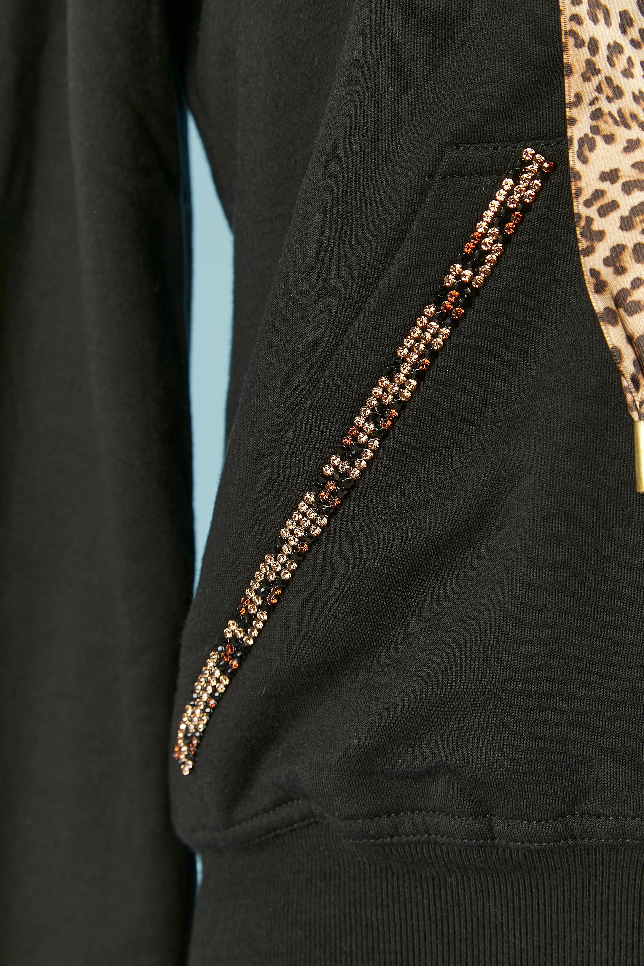 Sudadera con capucha de algodón negro con forro de pelo estampado en el interior de la capucha VDP Club en Excelente estado para la venta en Saint-Ouen-Sur-Seine, FR