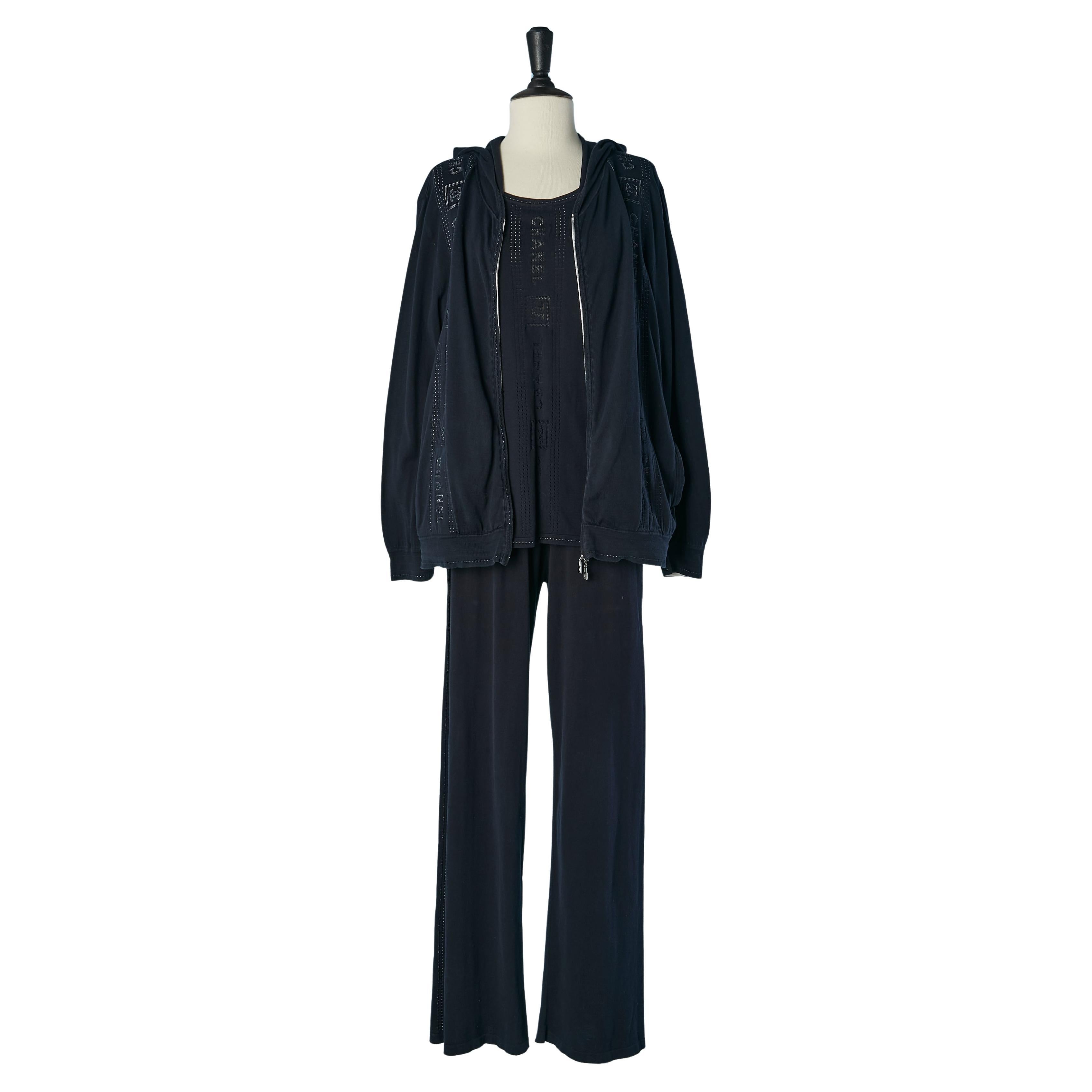 Felpa con cappuccio, maglietta e pantaloni da jogging in cotone jacquard navy Chanel in vendita