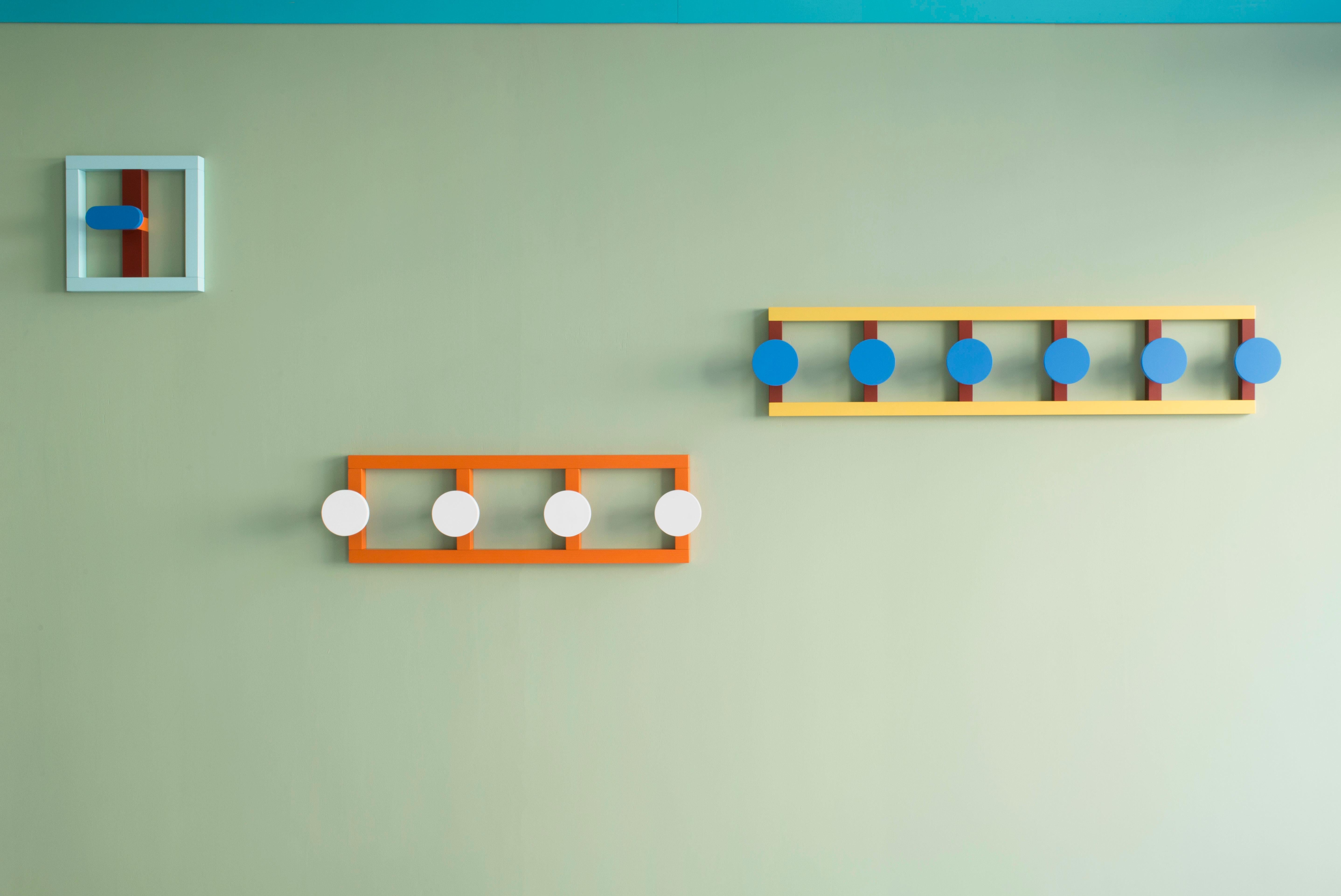 Hook 6 Coat Rack by raawii In New Condition For Sale In Geneve, CH