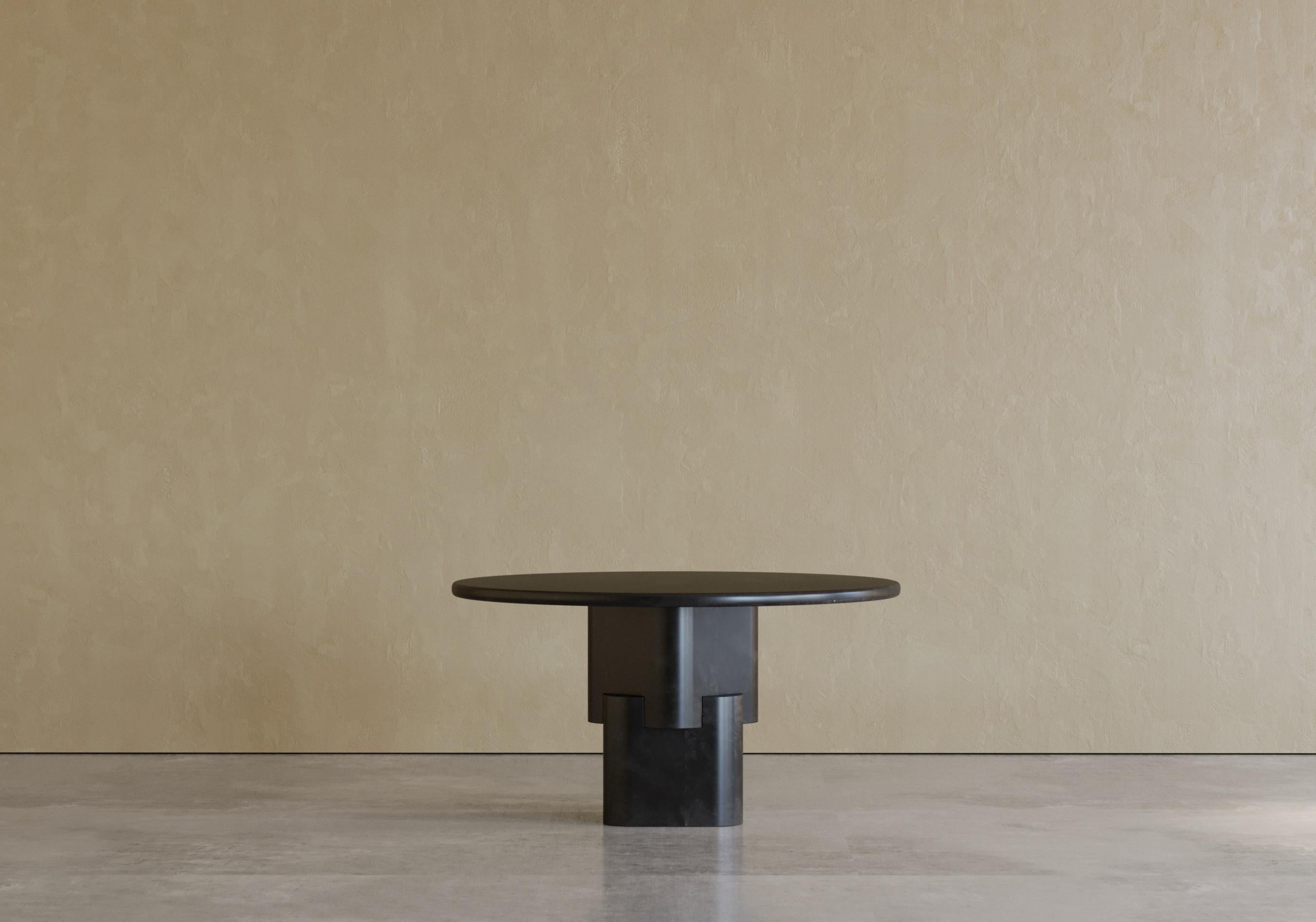 Mesa de comedor Hook by Hermhaus Turco en venta