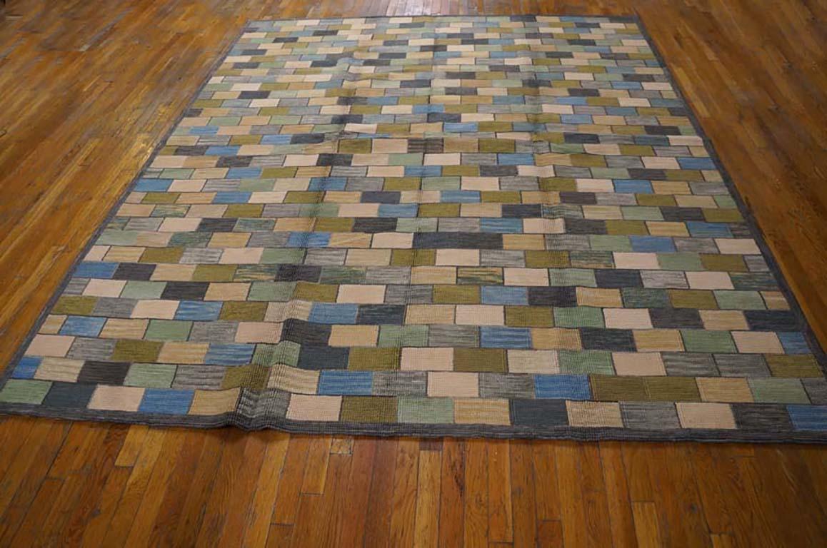 Hook rug. Measures: 8'0