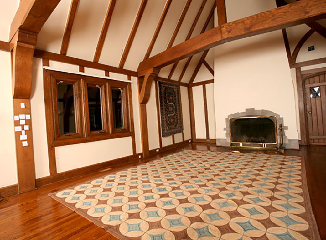 American Hook rug 9'0
