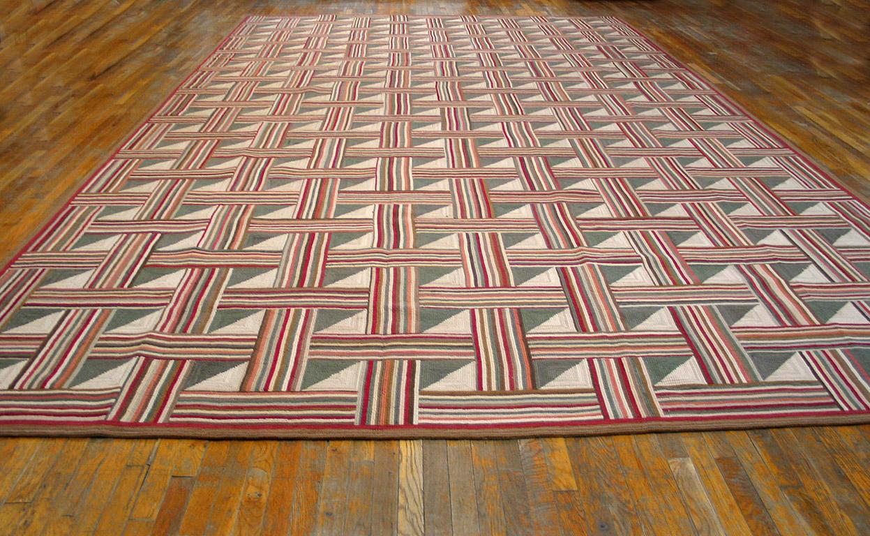 Contemporary Hooked Rug (9' x 12' - 247 x 365 )