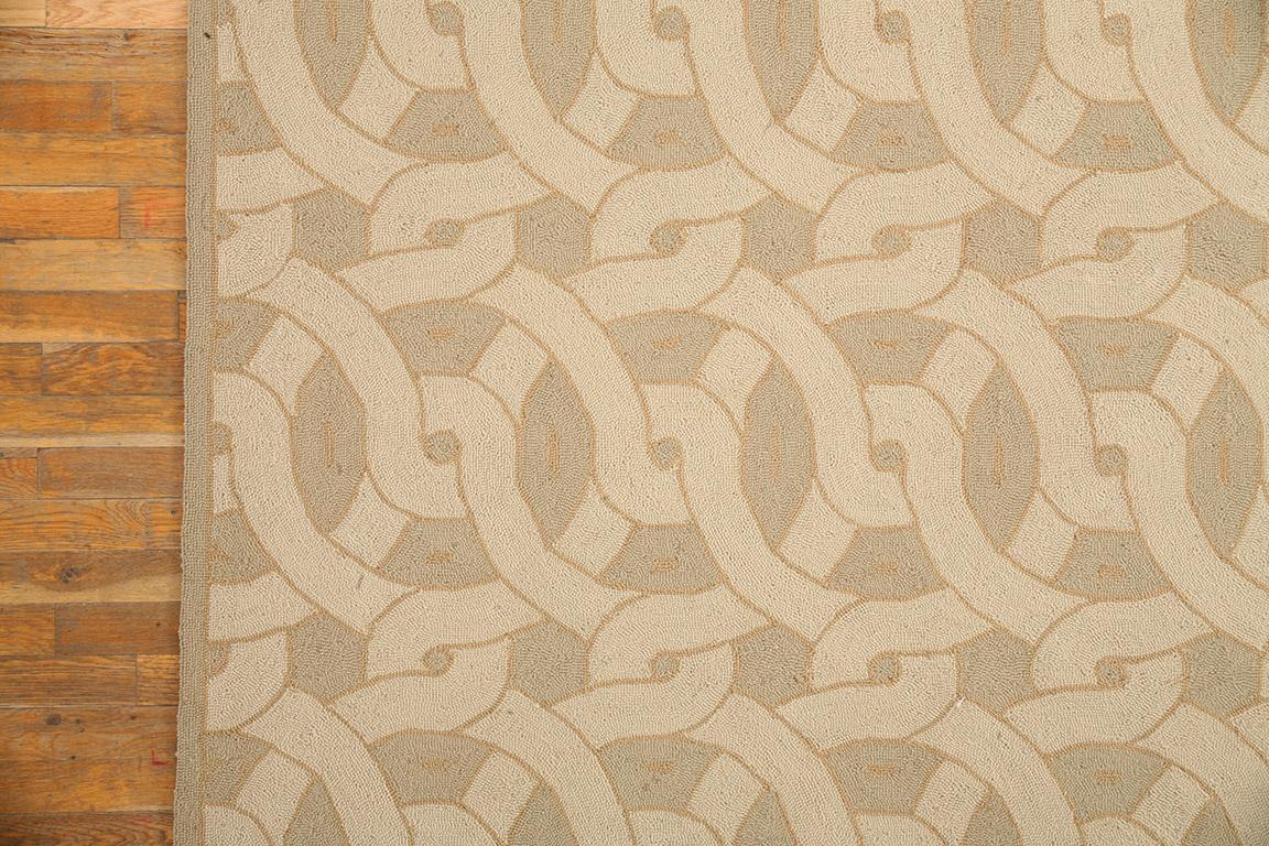 Chinese Contemporary Handmade Cotton Hooked Rug  ( 10' x 14' - 305 x 427 cm ) For Sale