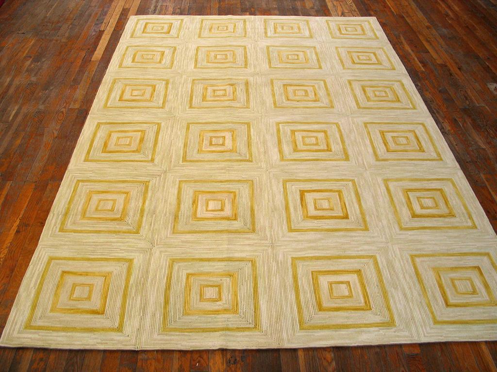 Chinese Contemporary Handmade Cotton Hooked Rug  ( 9' x 12' - 275 x 366 cm ) For Sale