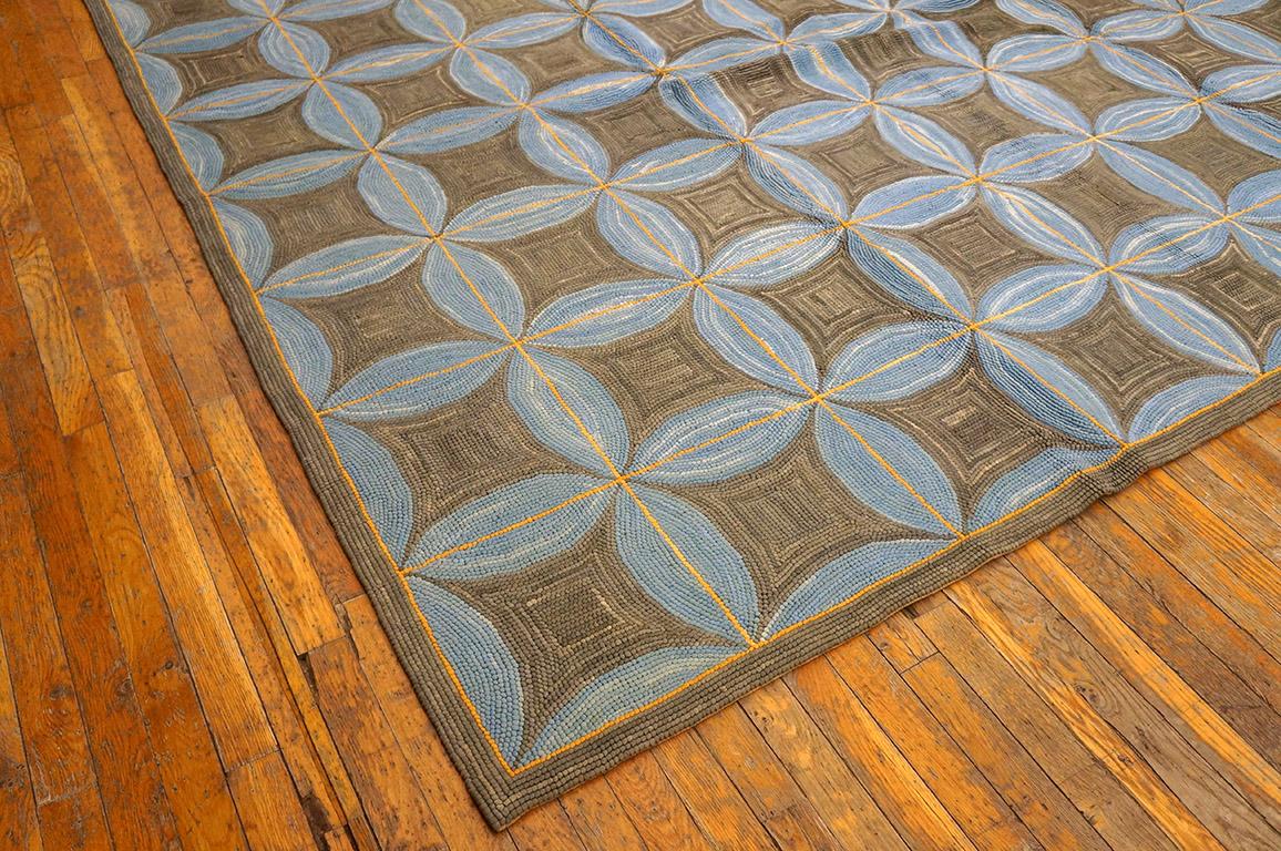 Cotton Hooked Rug In New Condition In New York, NY