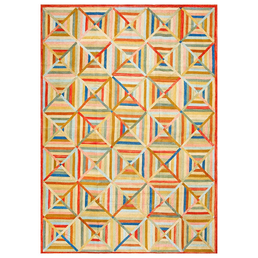 Contemporary Cotton Hooked Rug ( 6' x 9' - 183 x 274 ) For Sale