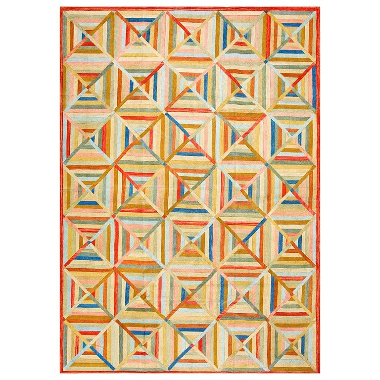 Contemporary Cotton Hooked Rug ( 6' x 9' 183 x 274 ) For Sale at 1stDibs
