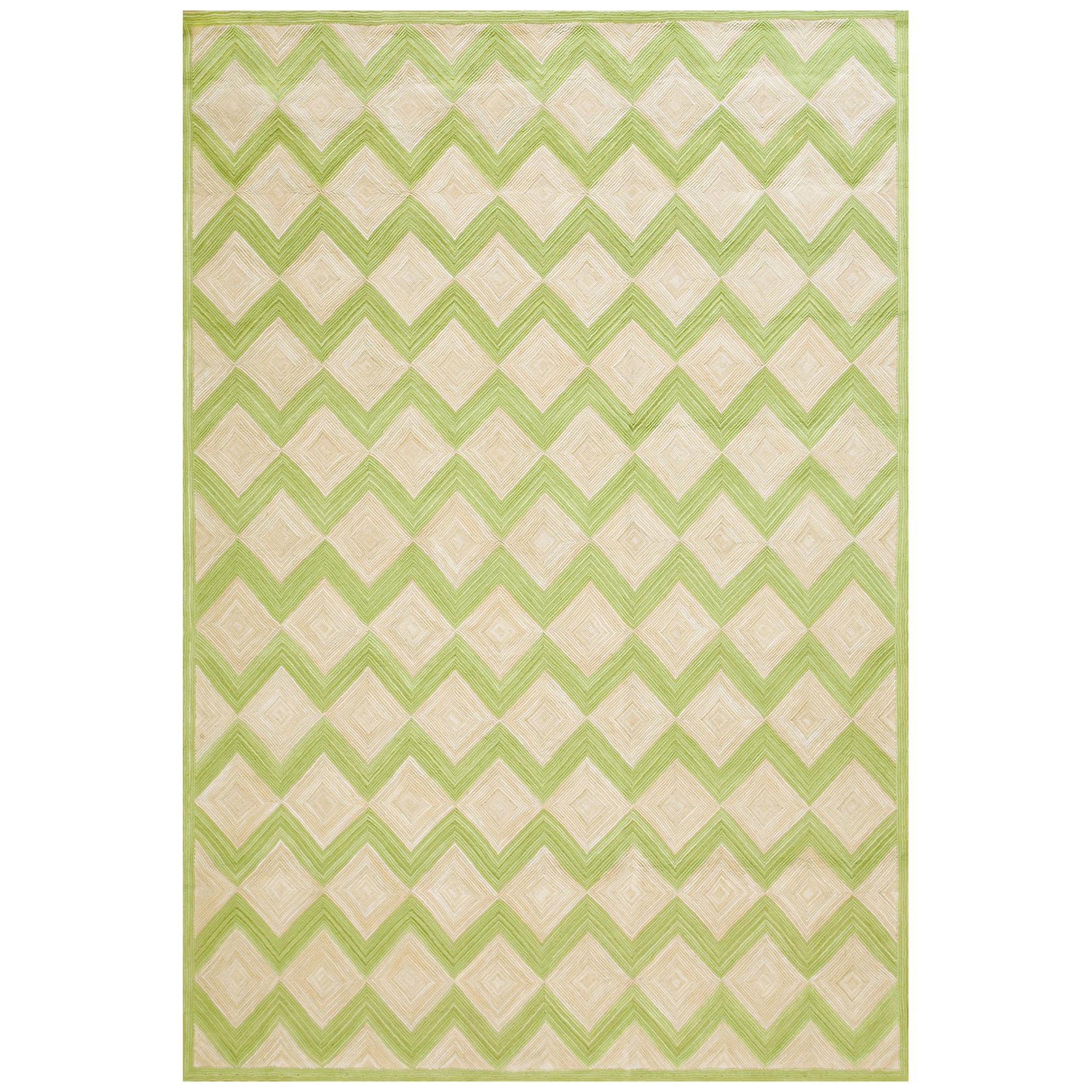 Contemporary  Cotton Hooked Rug 6' 0" x 9' 0"  For Sale