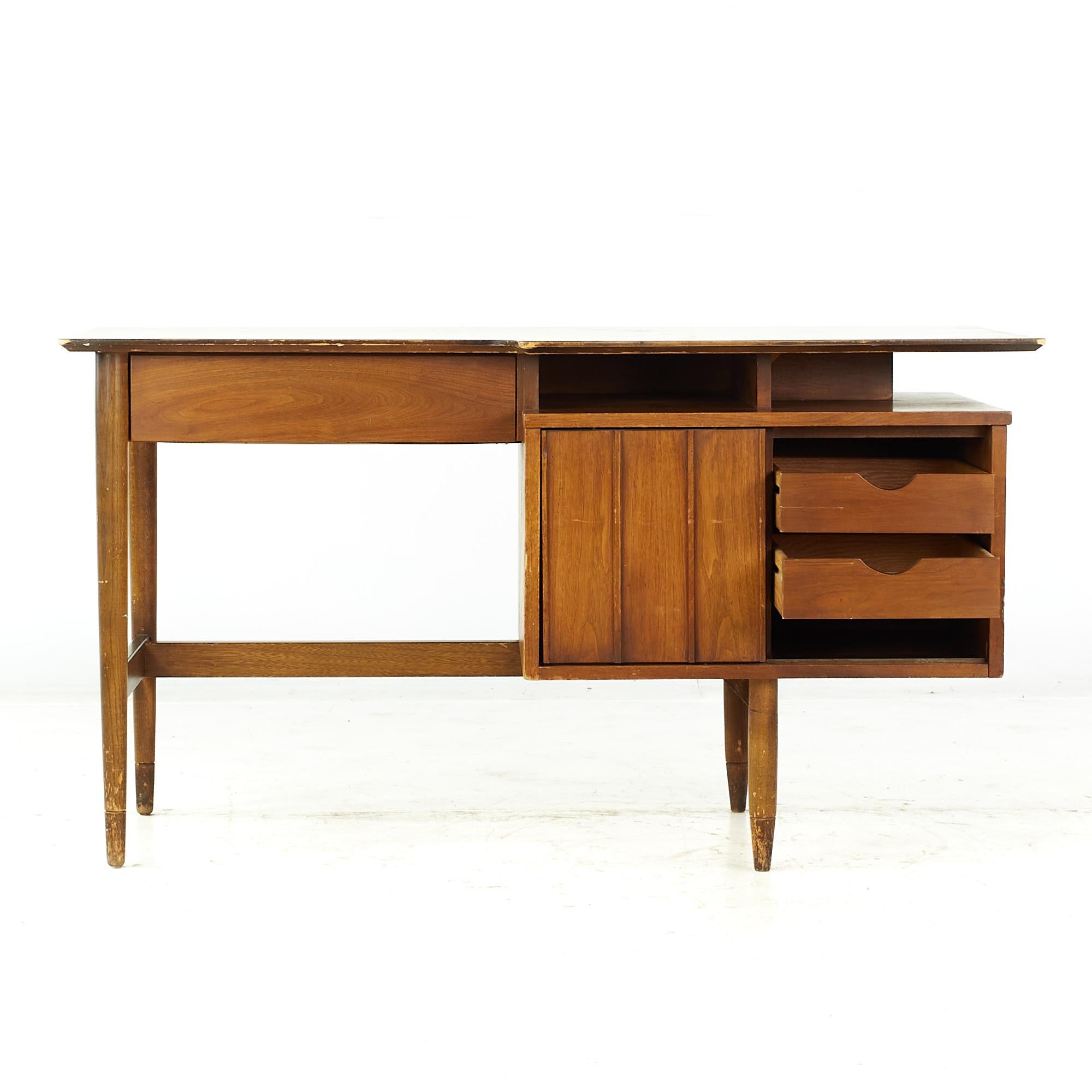 Hooker Mid Century Walnut Reversible Cane Door Desk For Sale at 1stDibs