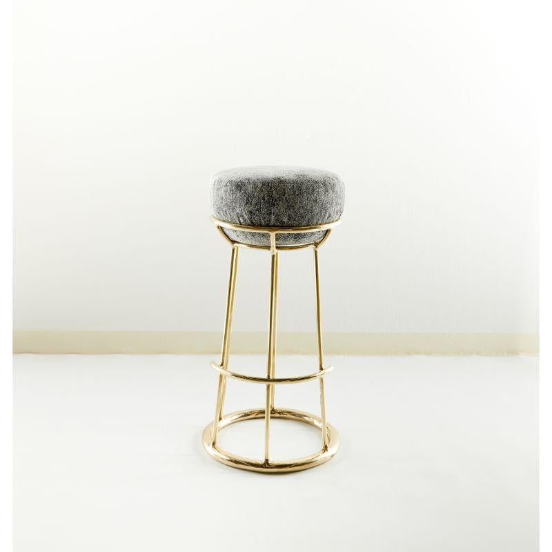 Hoop bar stool by Masaya
Dimensions: D36/39 x H65 cm
Materials: brass

Also available: different colors (gold, polished brass. black, painted brass) and materials ( wood, marble, or glass tops).

MASAYA is our brand’s collection which combines