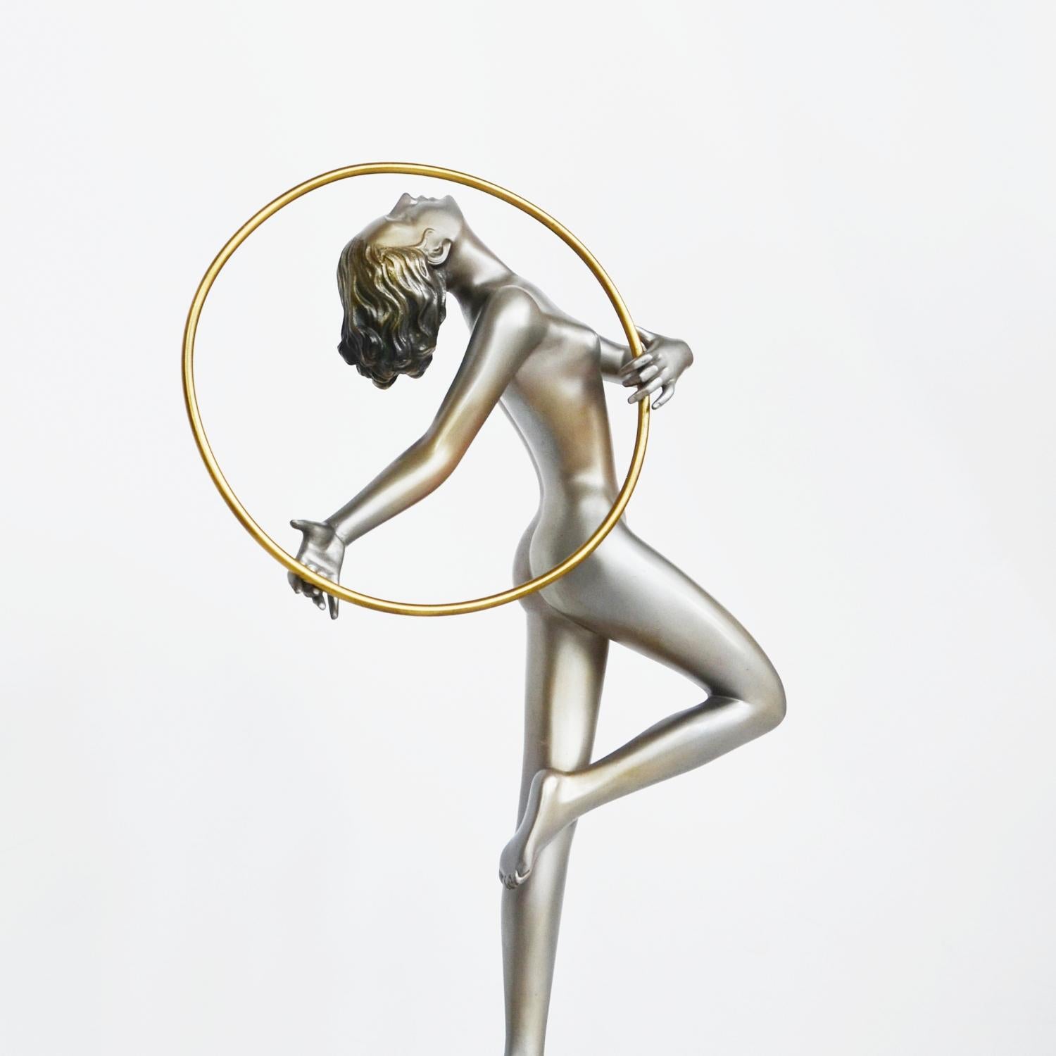 'Hoop Dancer' an Original Art Deco Bronze Sculpture by Josef Lorenzl 9