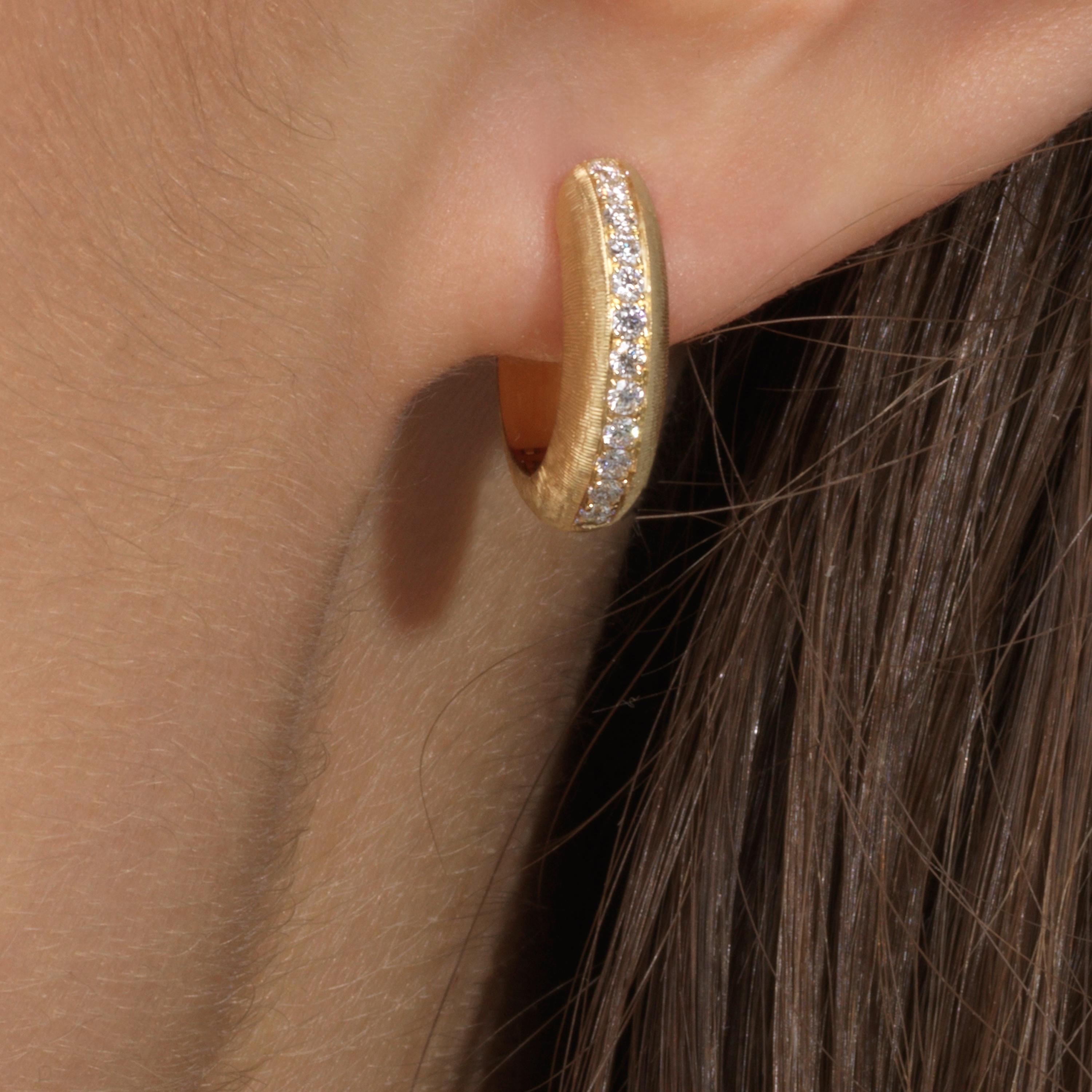 Modern 18K Yellow Gold Diamond Earrings For Sale