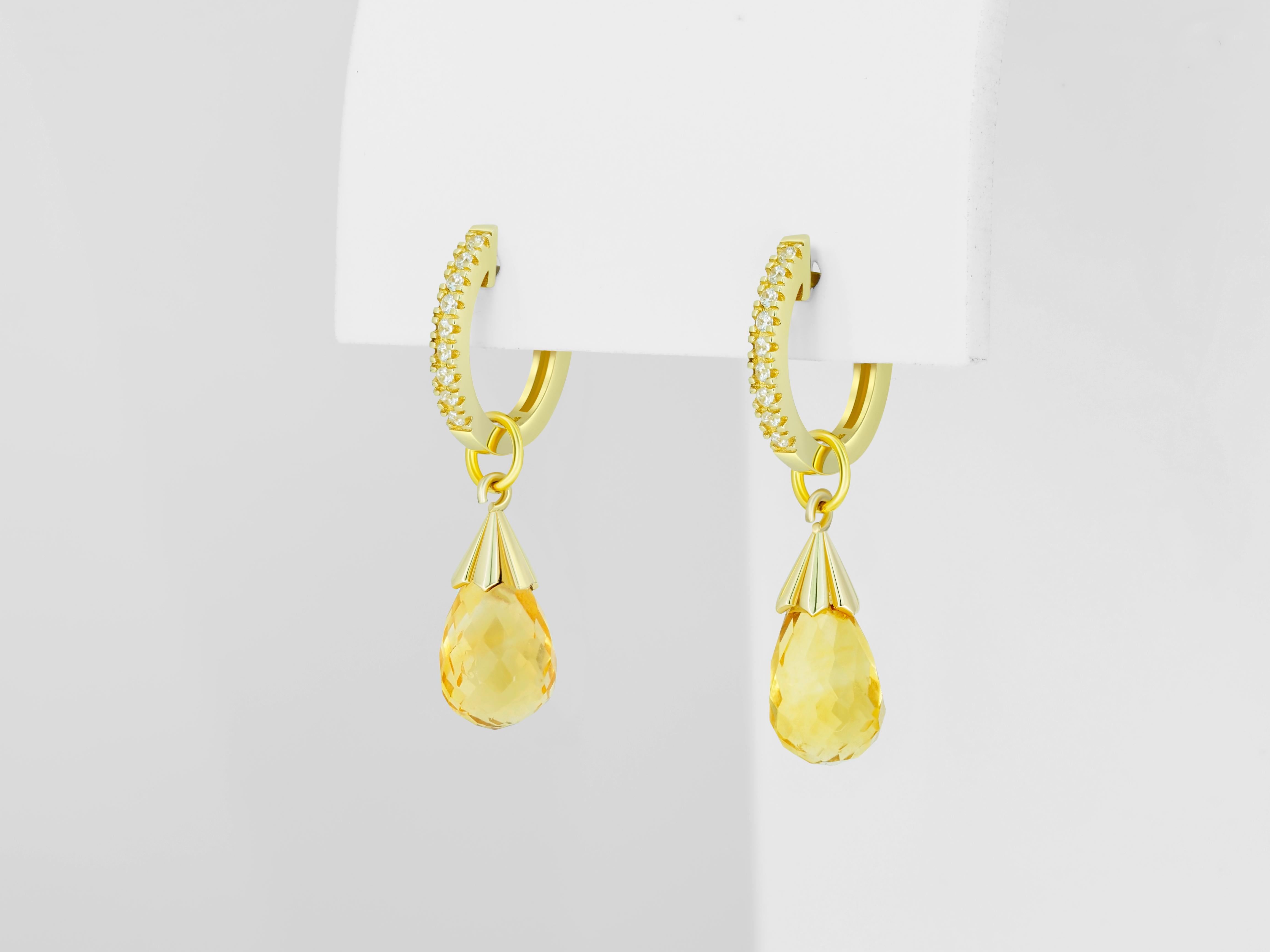 Donna Orecchini a cerchio e charms Citrine Briolette in oro 14k in vendita