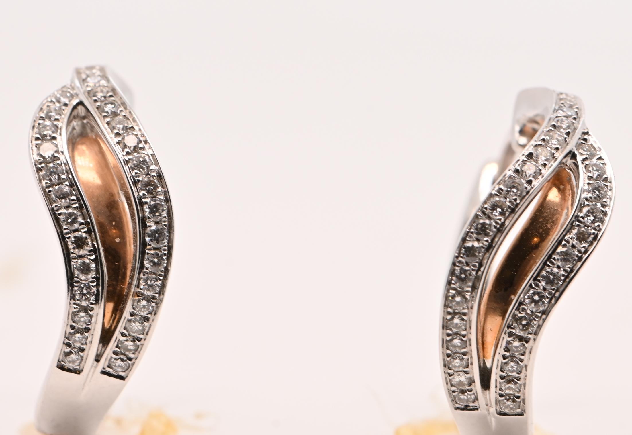 Women's Hoop Earrings, Diamonds 0 . 310 Carats, Two-Tones Gold 18K For Sale