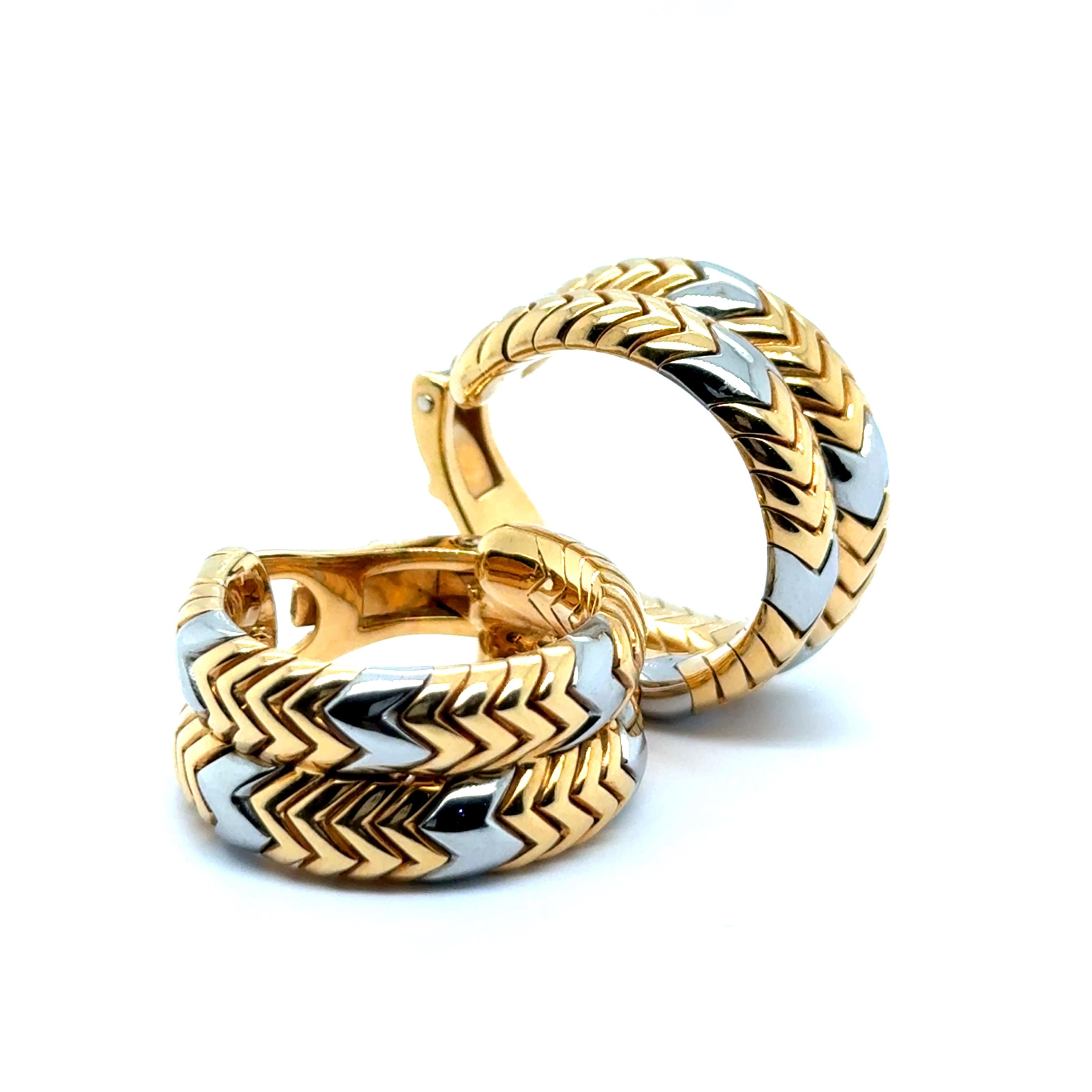 Hoop Earrings from Spiga Collection in 18 Karat Yellow and White Gold by Bvlgari In Good Condition For Sale In Lucerne, CH