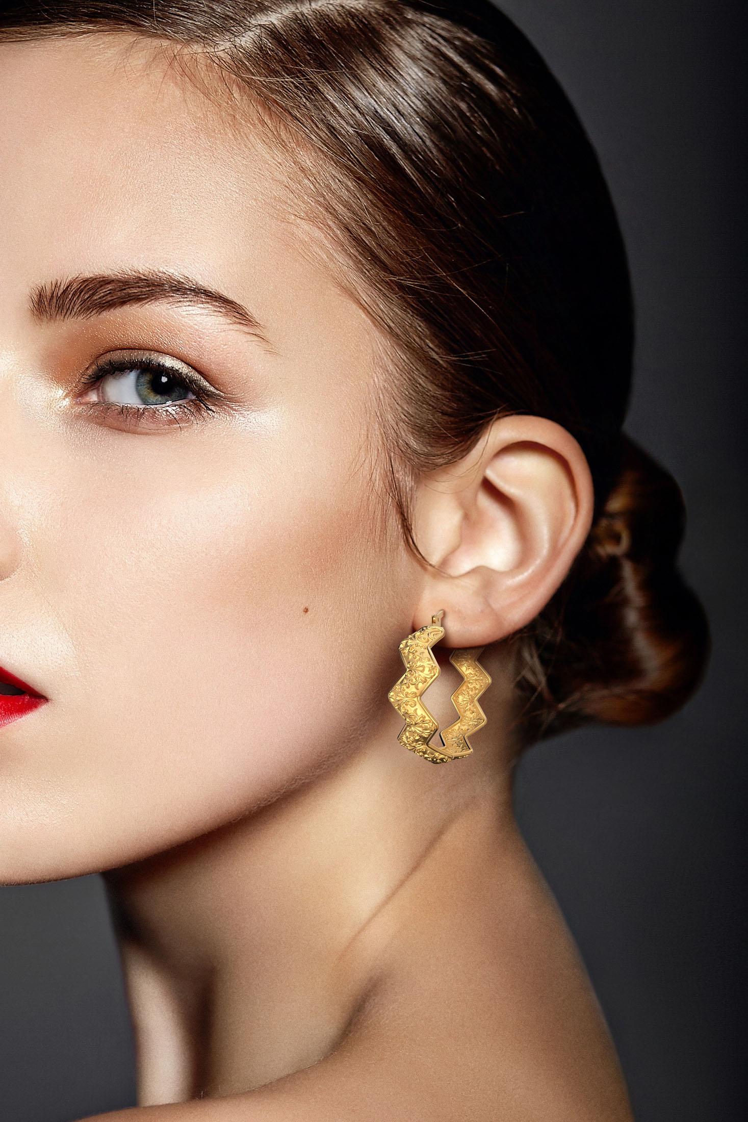 Contemporary Hoop Earrings in 14k Gold Made in Italy by Oltremare Gioielli, Baroque Earrings For Sale