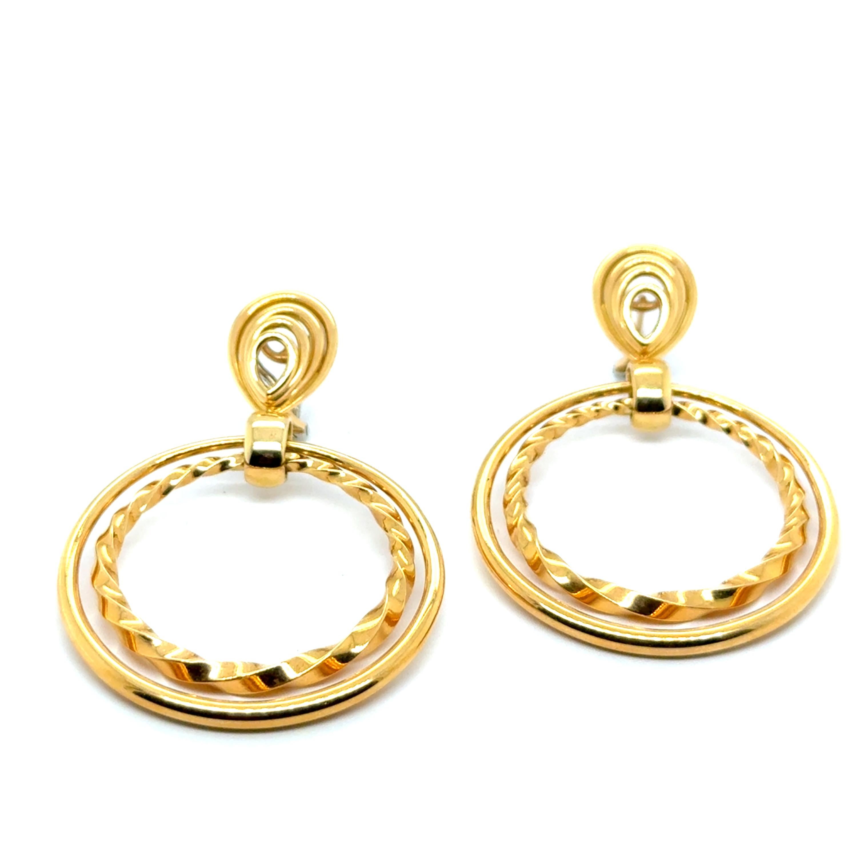 Hoop Earrings in 18 Karat Yellow Gold by Gübelin For Sale 7