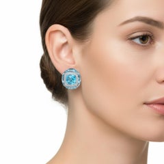 Hoop Earrings in 18kt white Gold with Blue Topaz & Diamonds