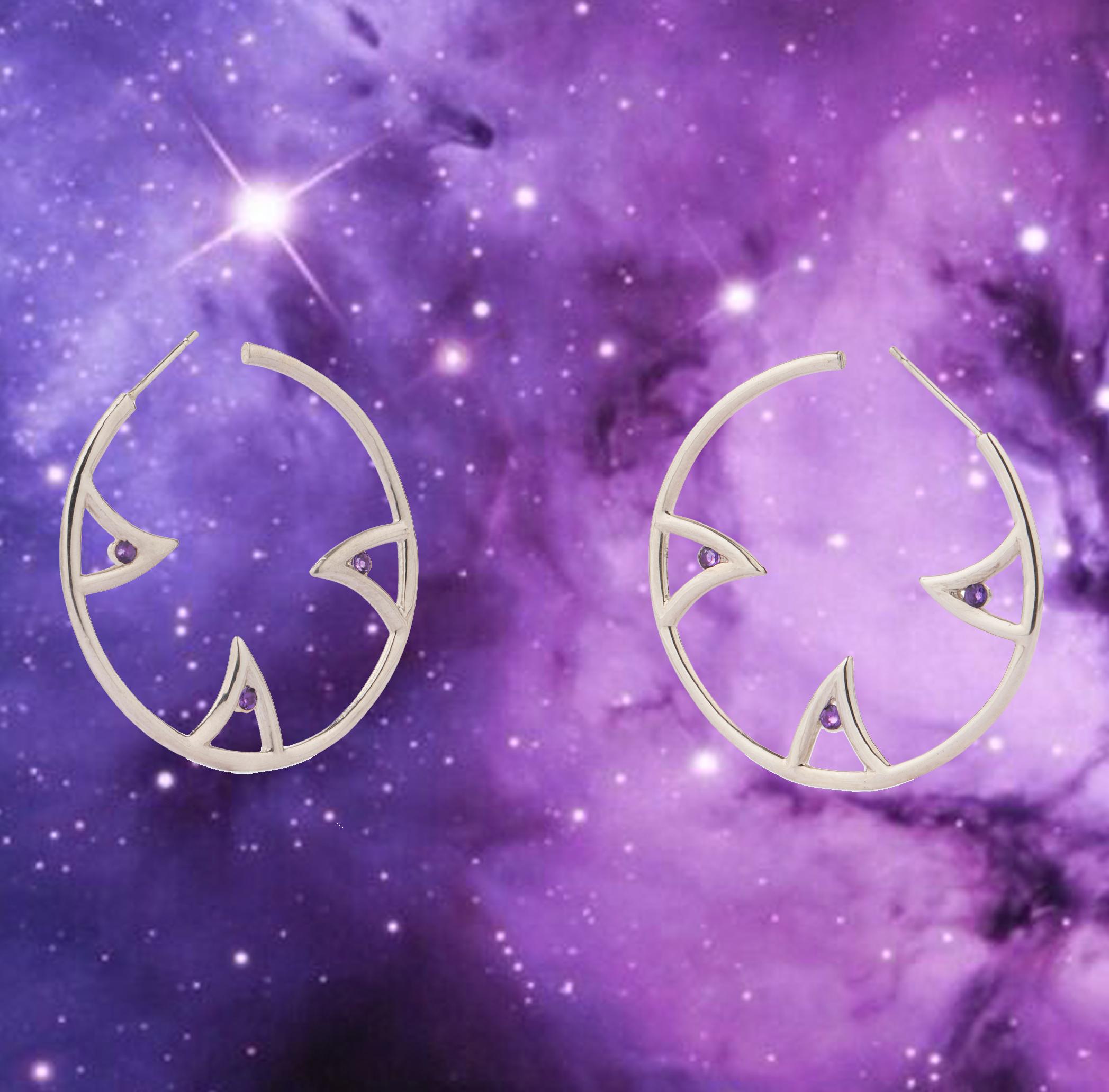 Contemporary Hoop Earrings in Sterling Silver with Amethyst For Sale