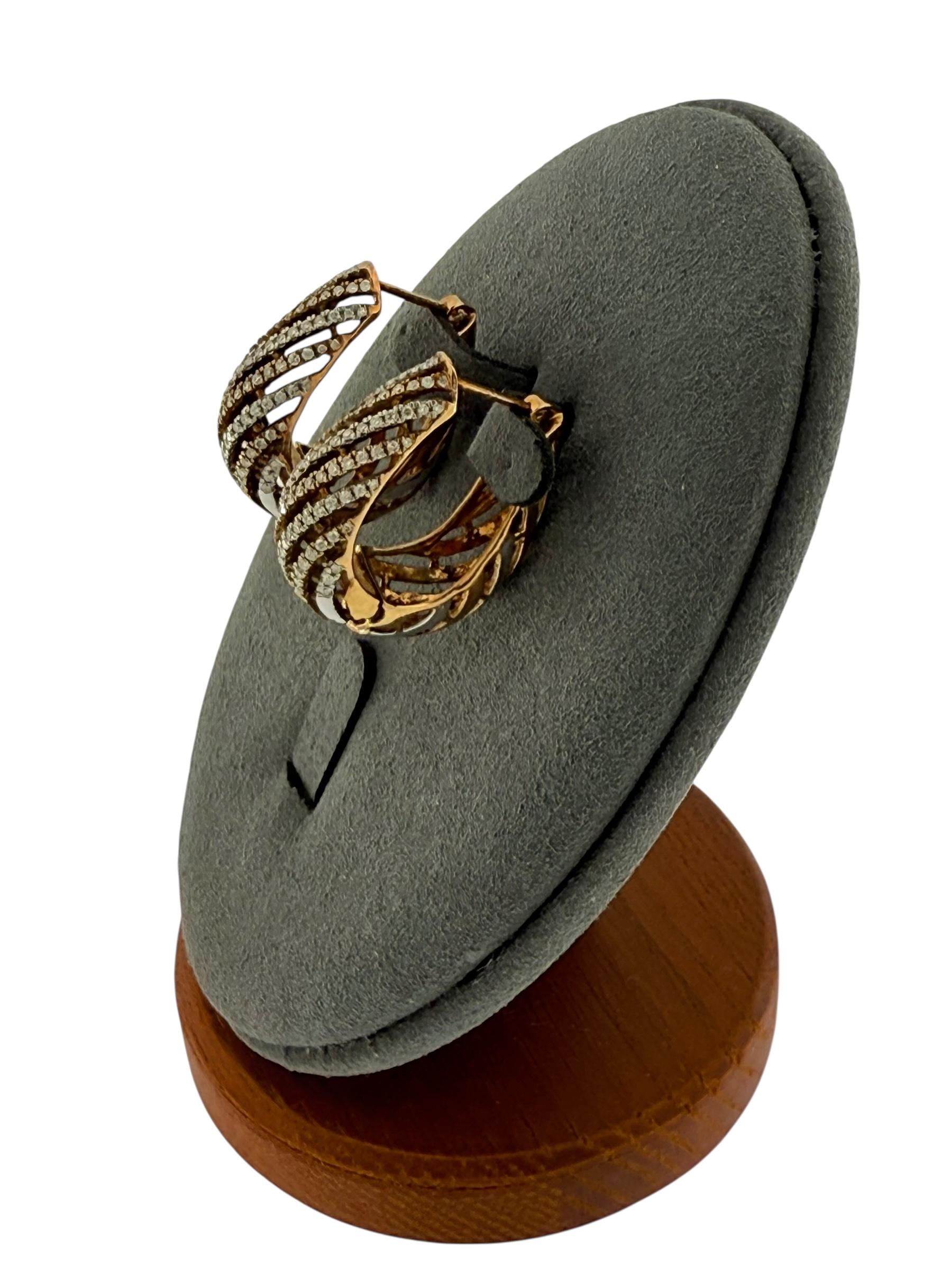 da uomo o donna Orecchini a cerchio in oro rosa e bianco con diamanti in vendita