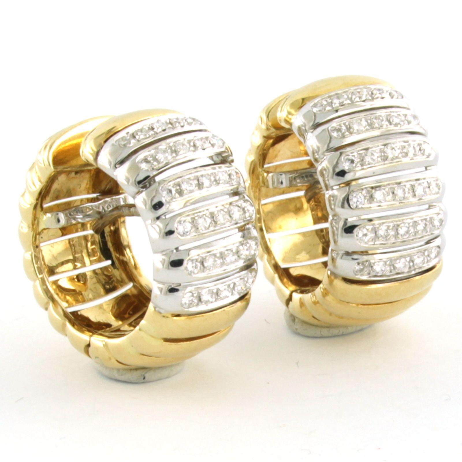 Ohrringe mit Brillanten im Brillantschliff bis zu 0,60ct 18k bicolour Gold (Moderne) im Angebot