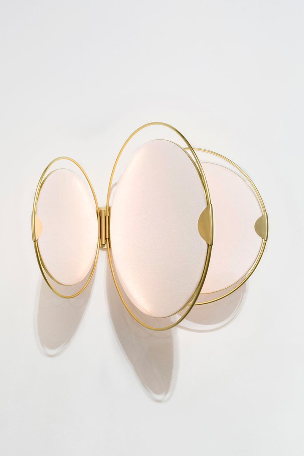 Hoop Shade Sconce, Modern Kinetic Circular Brass & Linen Wall Mounted Sconce In Excellent Condition For Sale In Brooklyn, NY