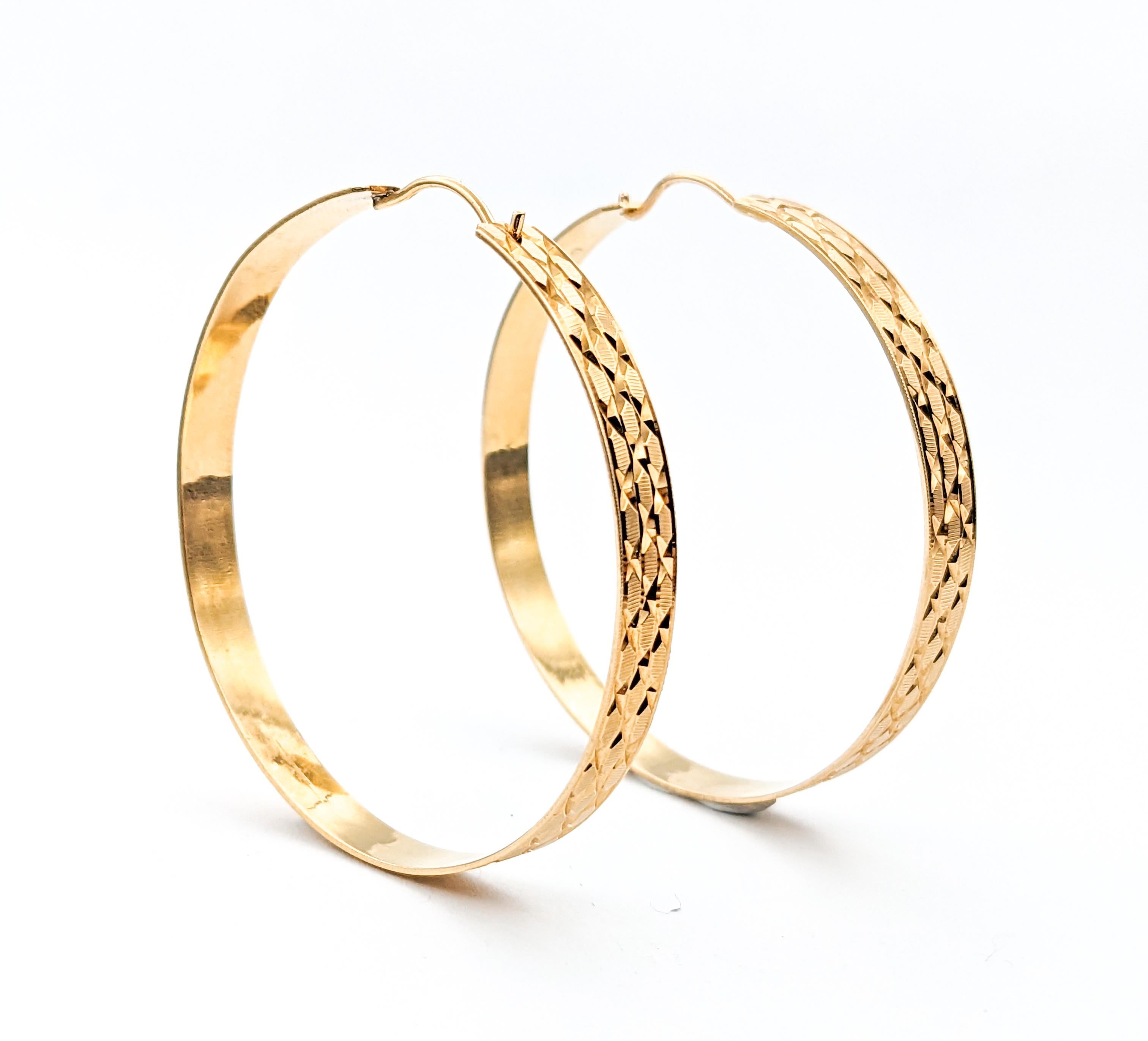 Hoop Textured Earrings In Yellow Gold For Sale 6