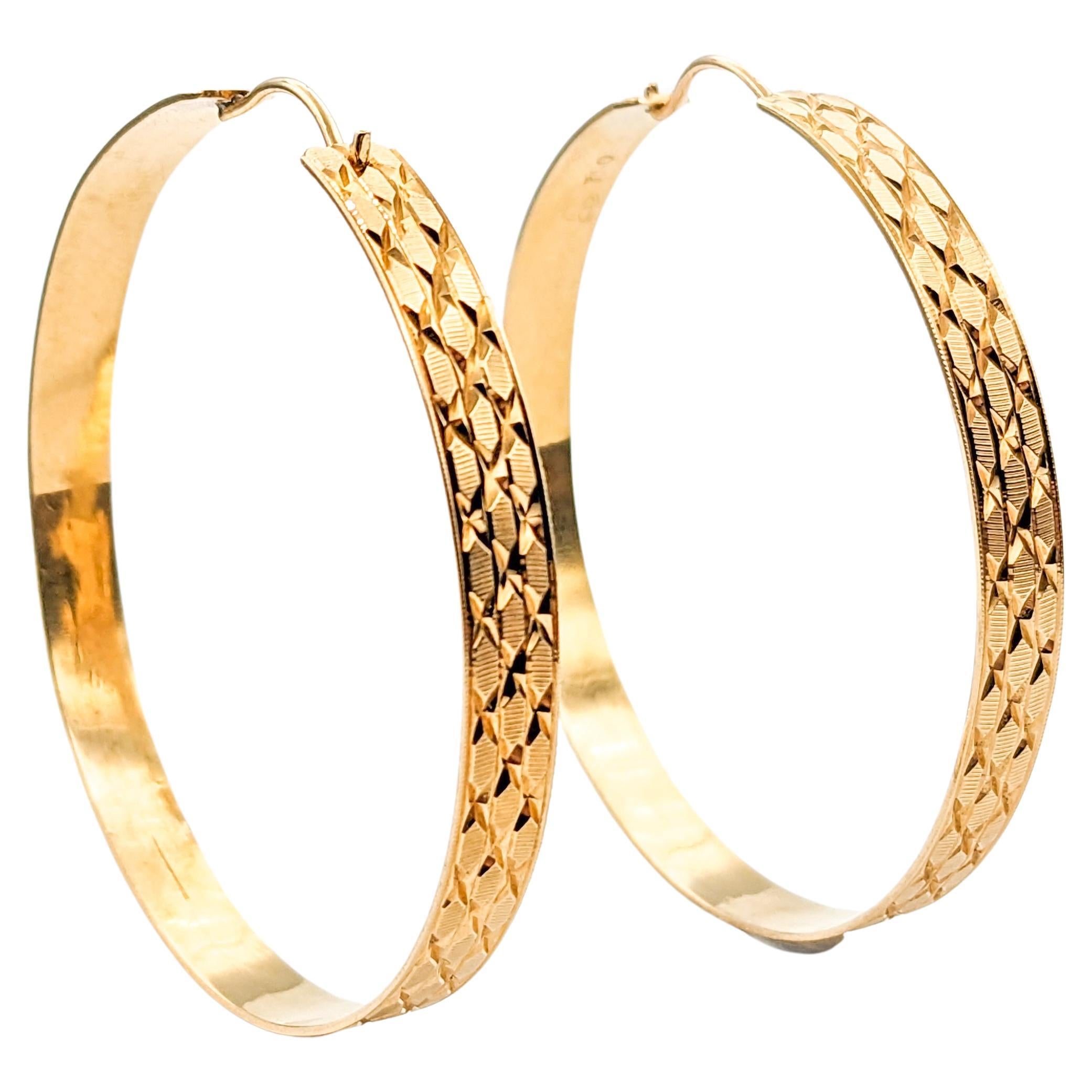 Hoop Textured Earrings In Yellow Gold For Sale