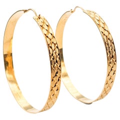 Retro Hoop Textured Earrings In Yellow Gold