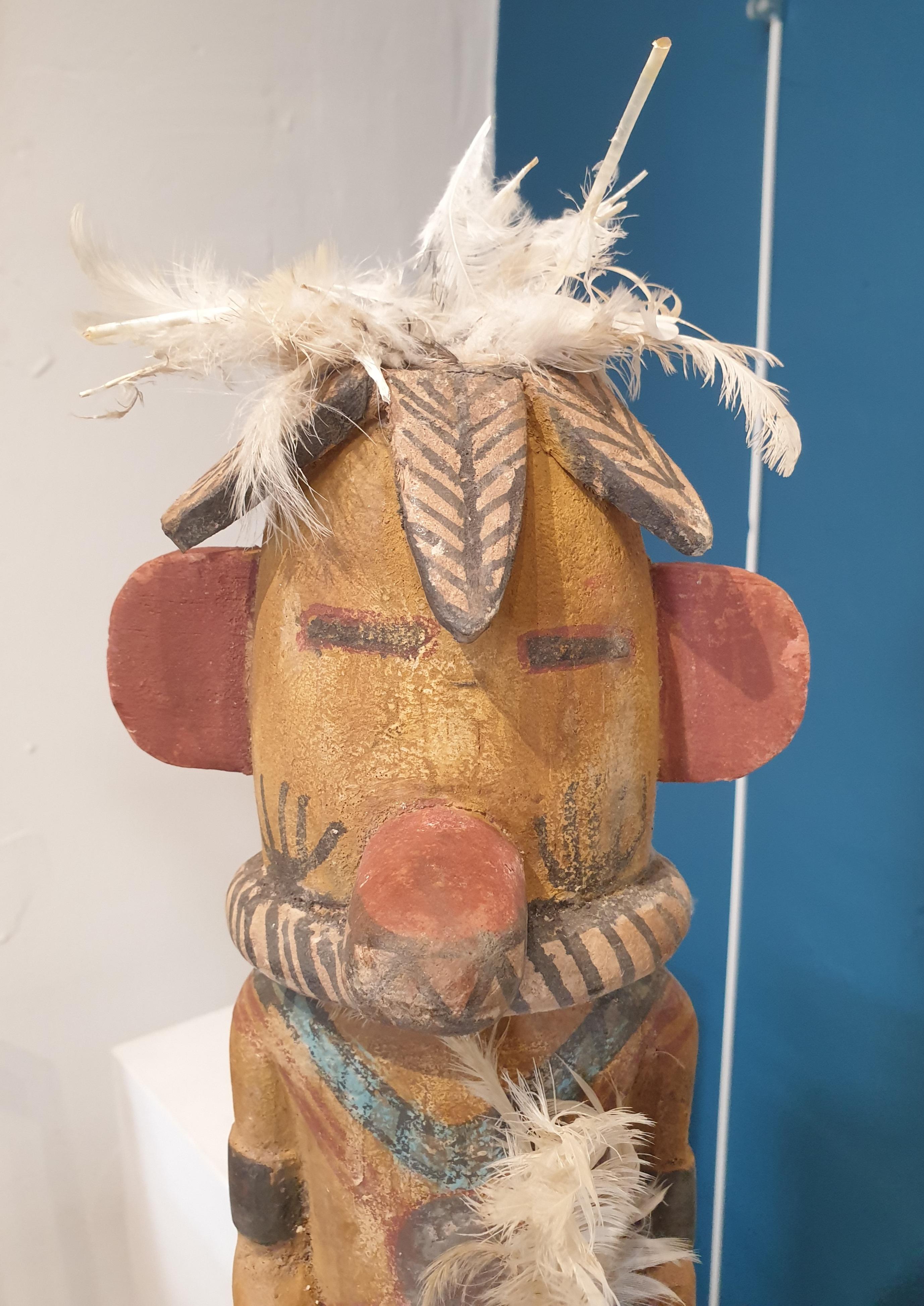 Acht nordamerikanische Hopi Katsina-Puppen der Hopi-Zeit (Kachina). im Angebot 11