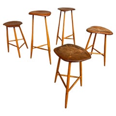 Tabourets en bois