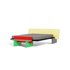 Double lit Horizon de Michele de Lucchi pour la collection Memphis Milano