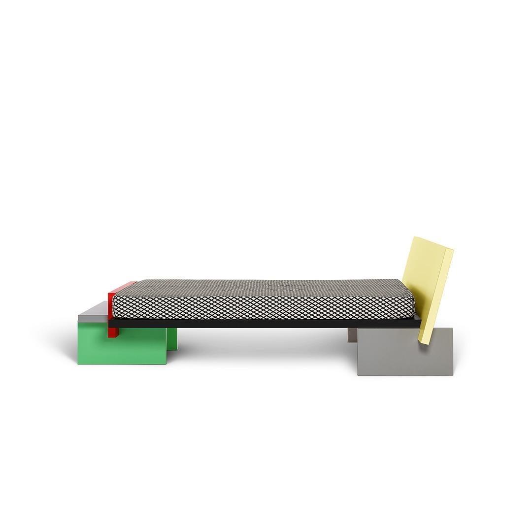 Horizon Doppelbett, von Michele de Lucchi für Memphis Milano Kollektion (Moderne) im Angebot