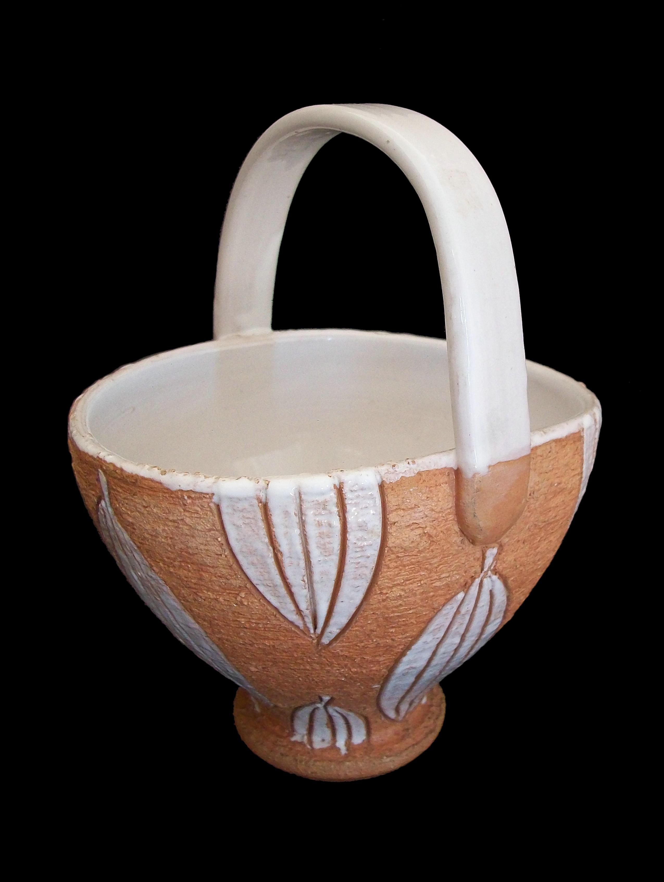 Italian HORIZON - Mid Century Studio Pottery Basket / Bowl / Vase - Italy - Circa 1960's For Sale