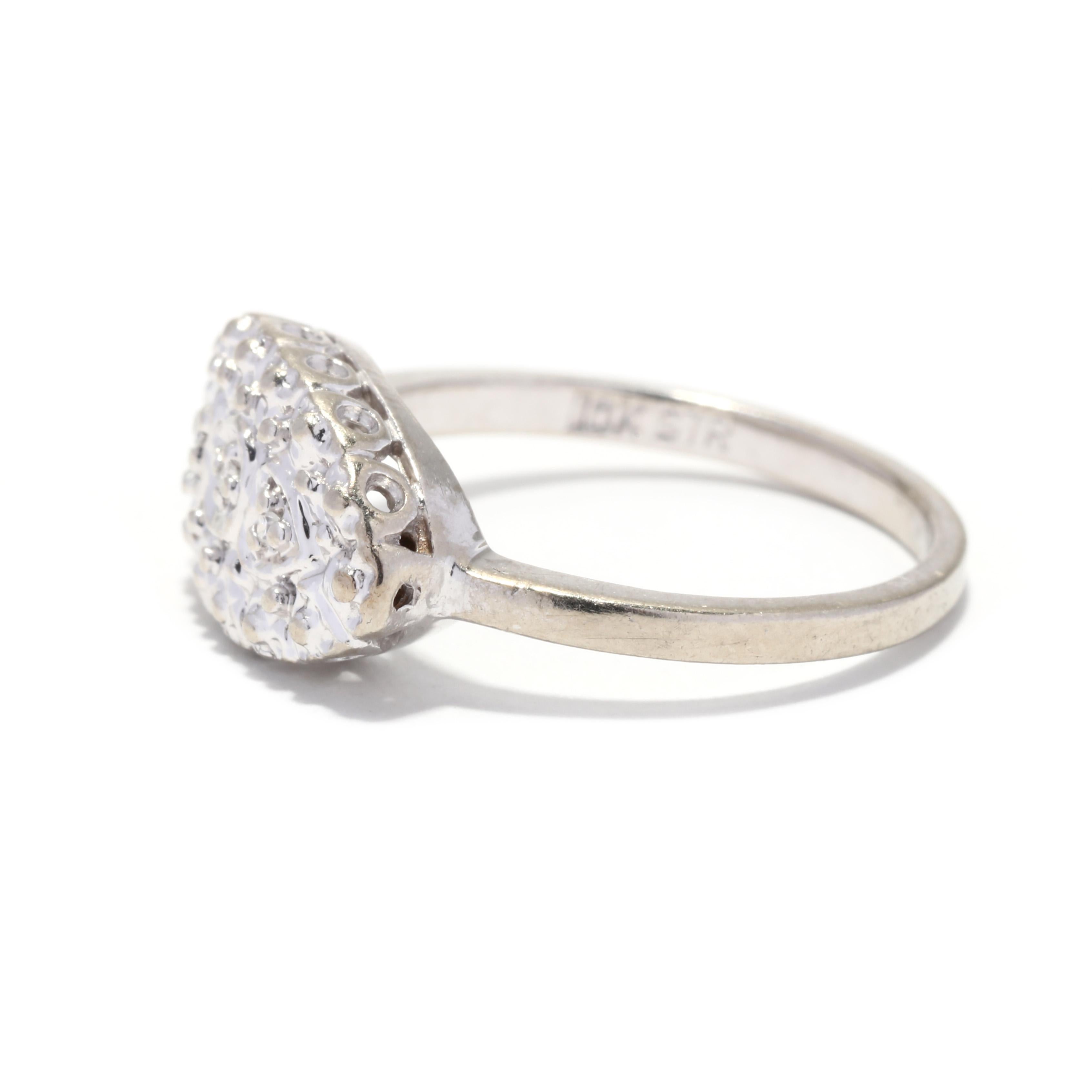 Horizontaler Diamant-Navette-Ring, 10K Weißgold, Cluster-Diamant im Zustand „Gut“ in McLeansville, NC