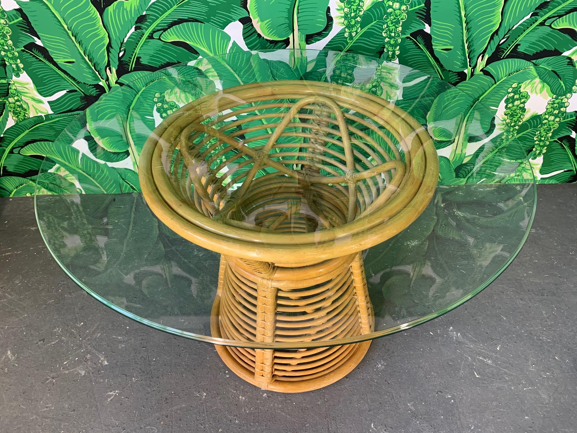 Horizontal Rattan Pedestal Dining Table in the Manner of Franco Albini In Good Condition In Jacksonville, FL