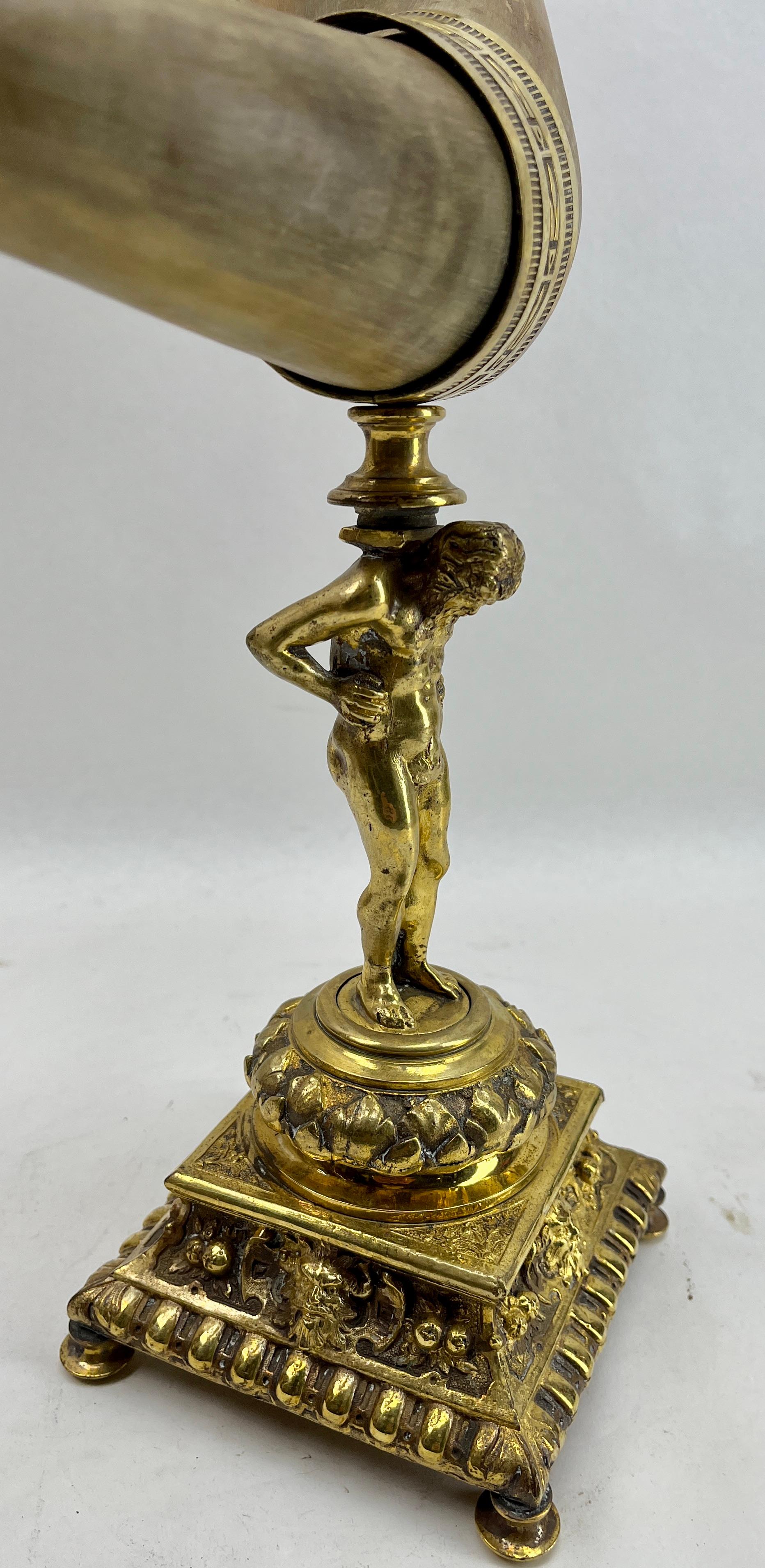 Horn und vergoldete Bronze Ornamente auf gegossenem Stand montiert Cornucopia im Angebot 3
